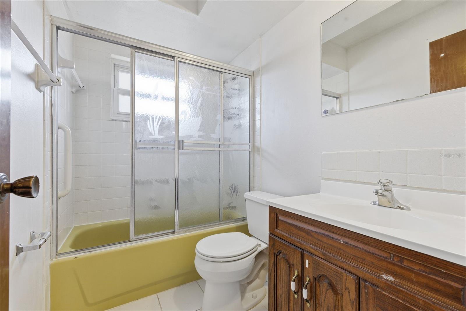 Image 34 of 49 For 520 Jupiter Way