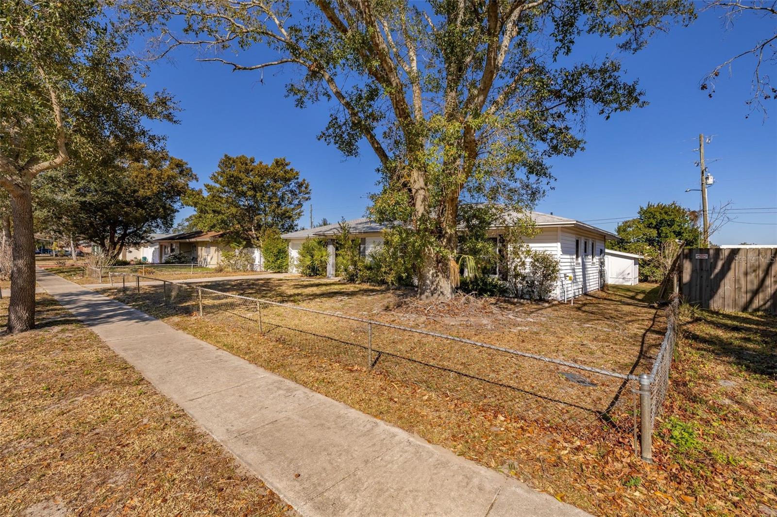 Image 48 of 49 For 520 Jupiter Way