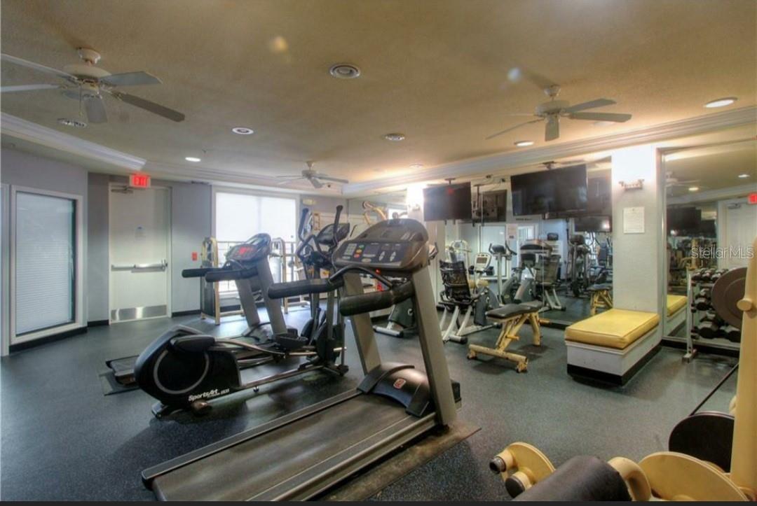 Image 16 of 17 For 5550 Michigan Street 3120