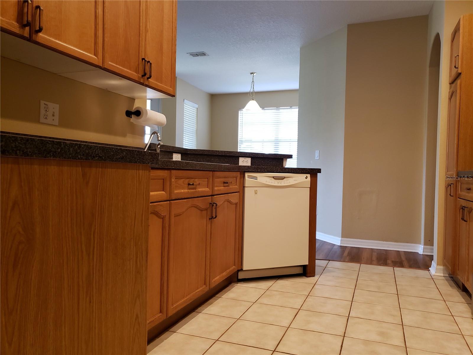 Image 26 of 32 For 3658 Oakdale Circle 100