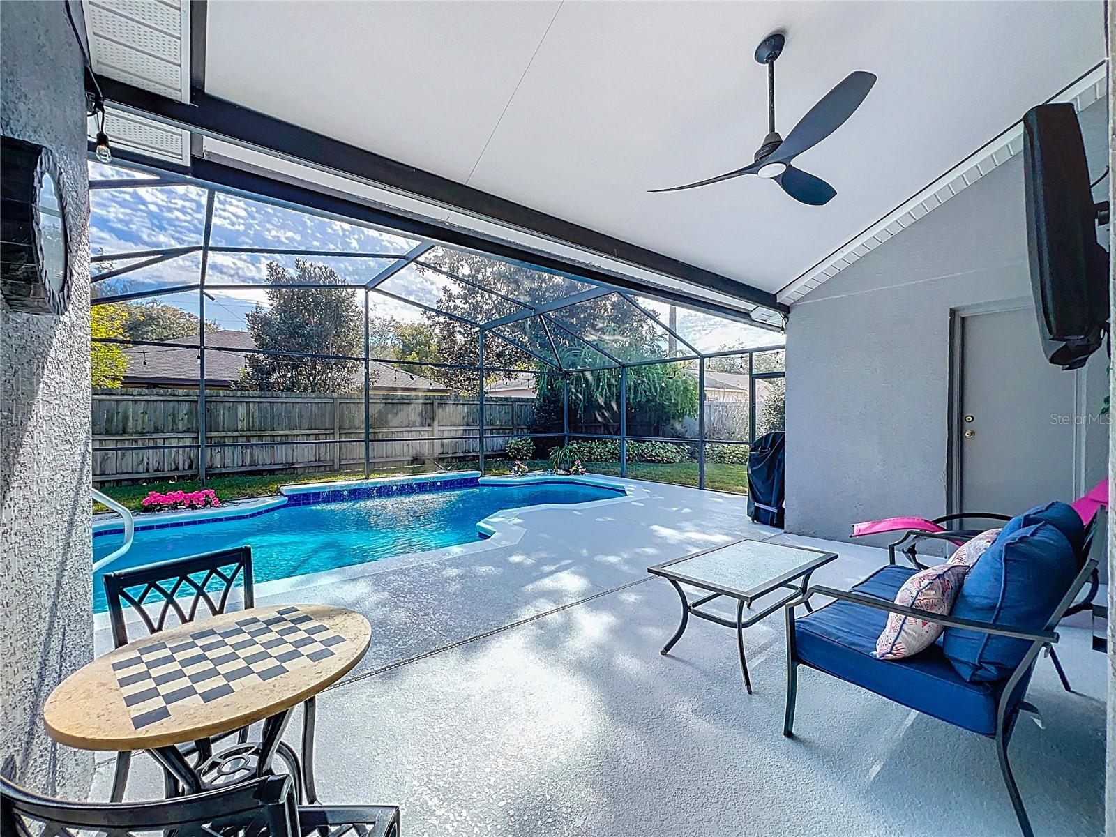 Image 13 of 69 For 1918 Smoketree Circle