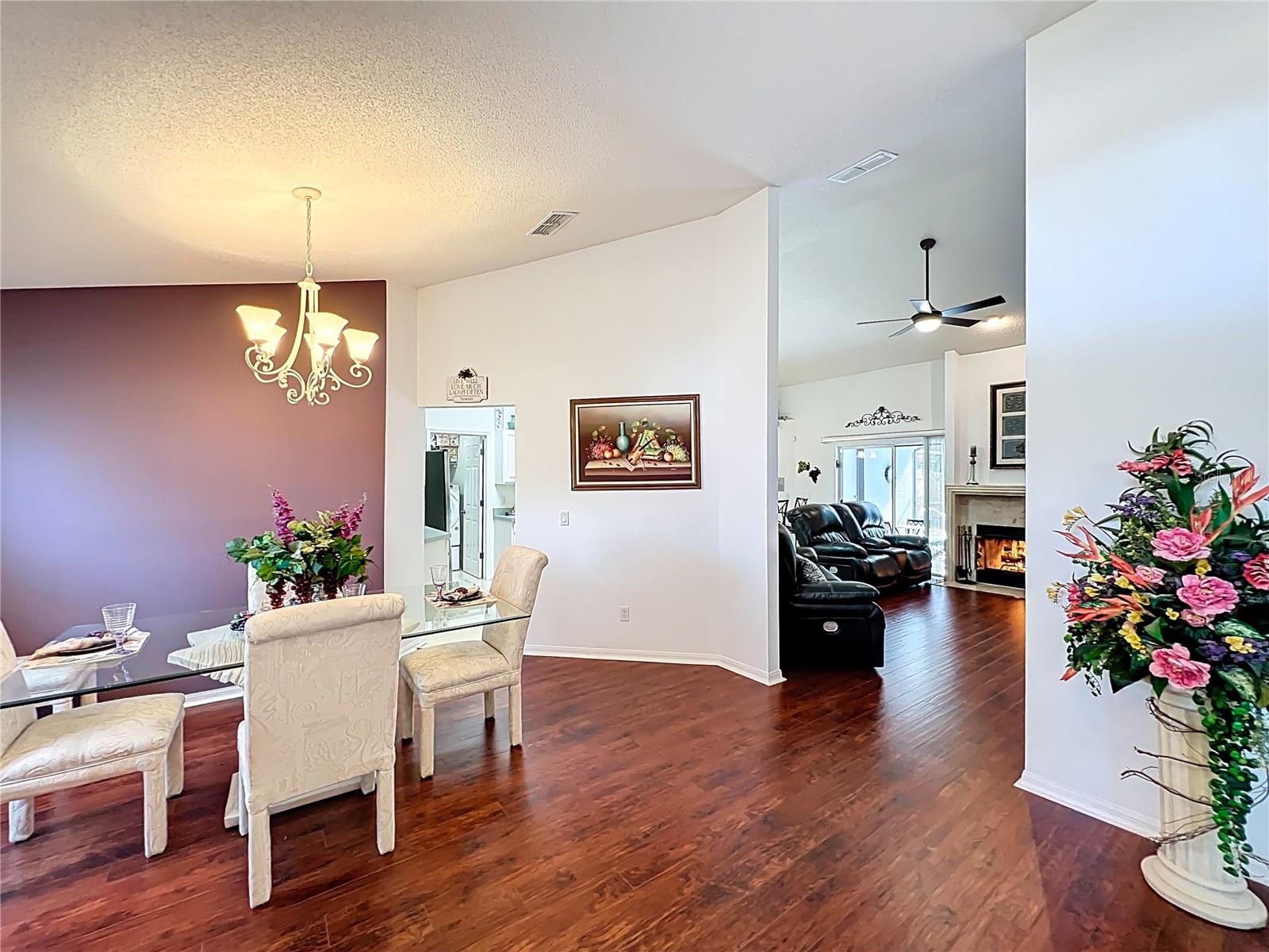 Image 17 of 69 For 1918 Smoketree Circle