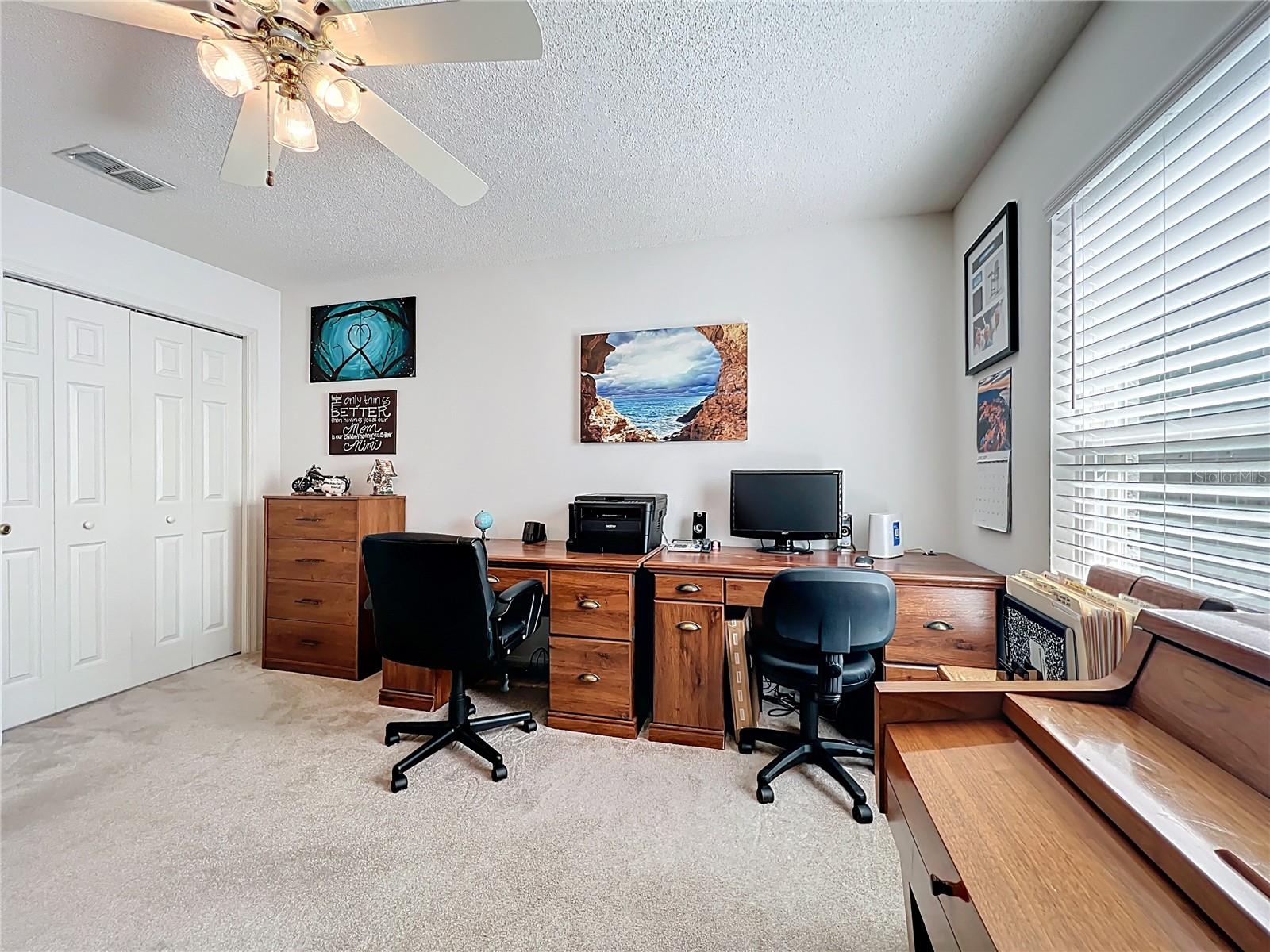 Image 36 of 69 For 1918 Smoketree Circle