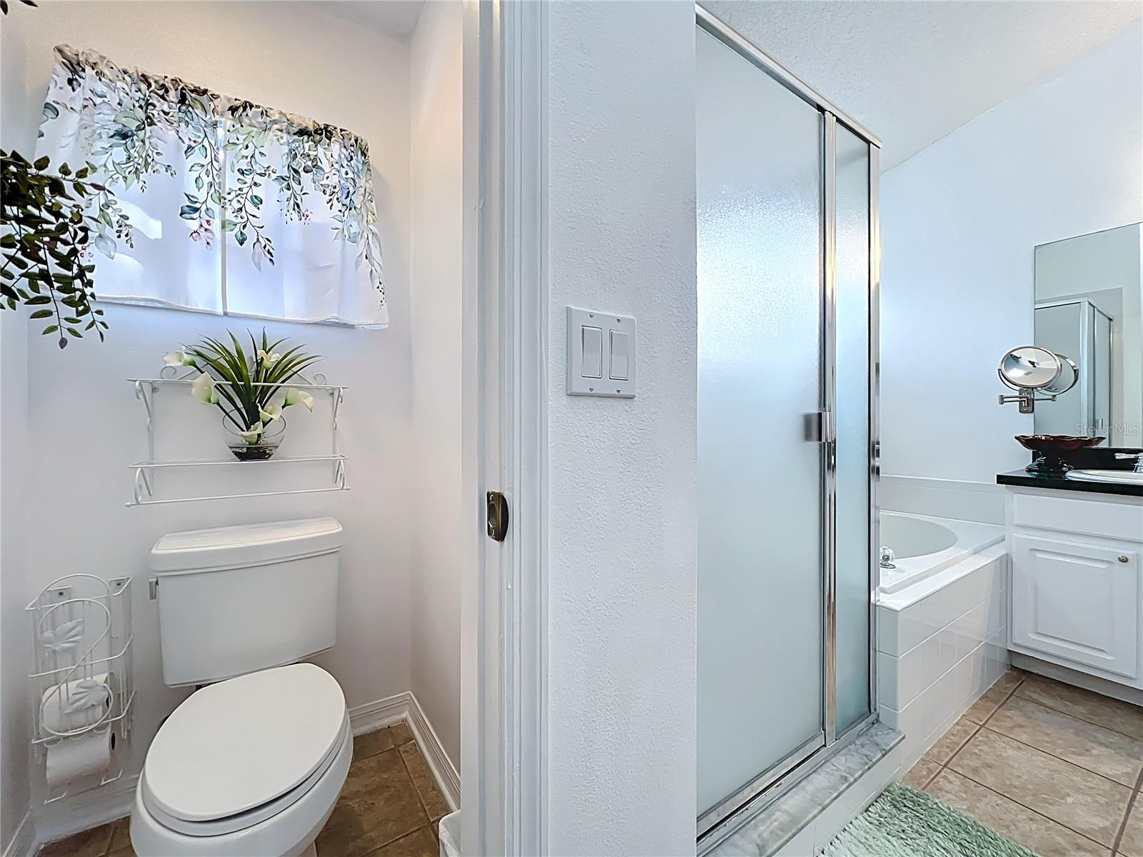 Image 49 of 69 For 1918 Smoketree Circle