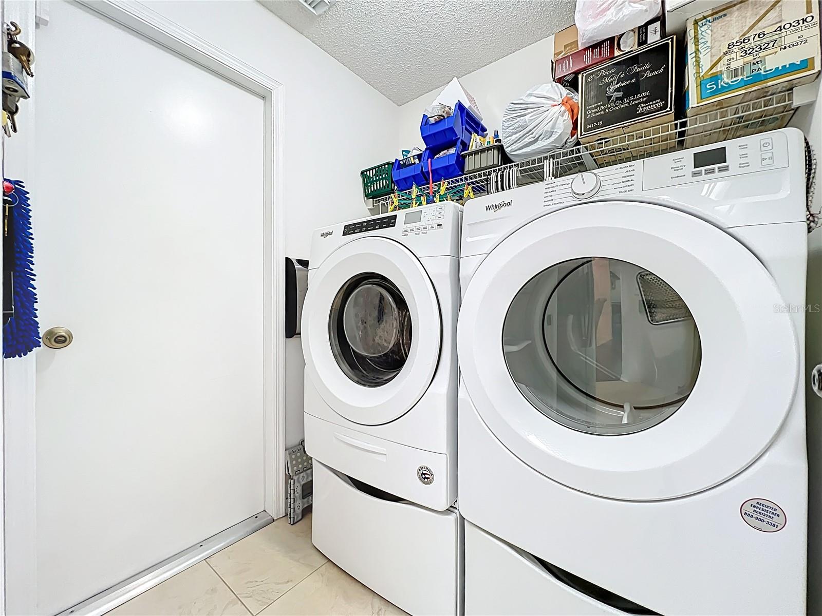 Image 52 of 69 For 1918 Smoketree Circle