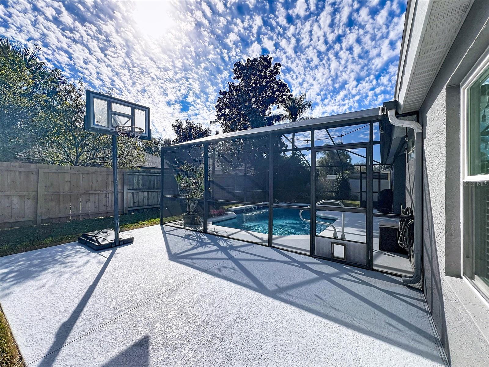 Image 55 of 69 For 1918 Smoketree Circle