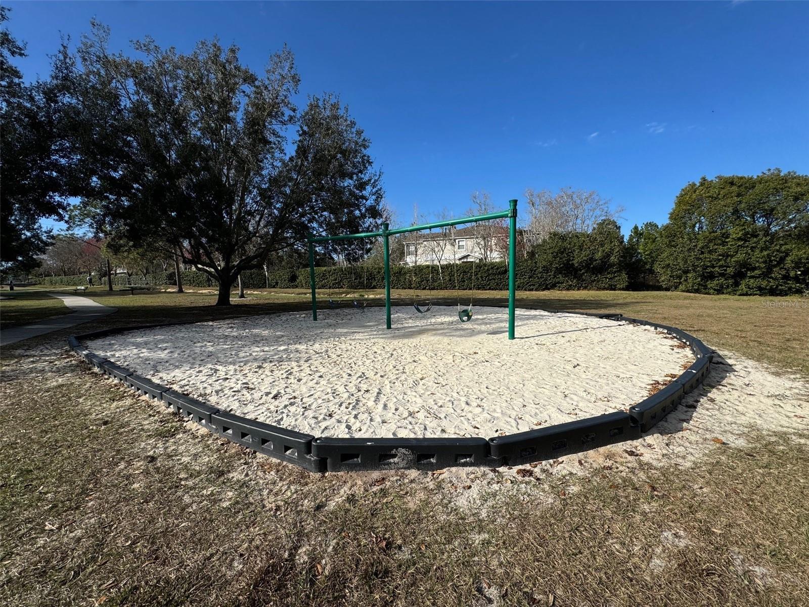 Image 61 of 69 For 1918 Smoketree Circle