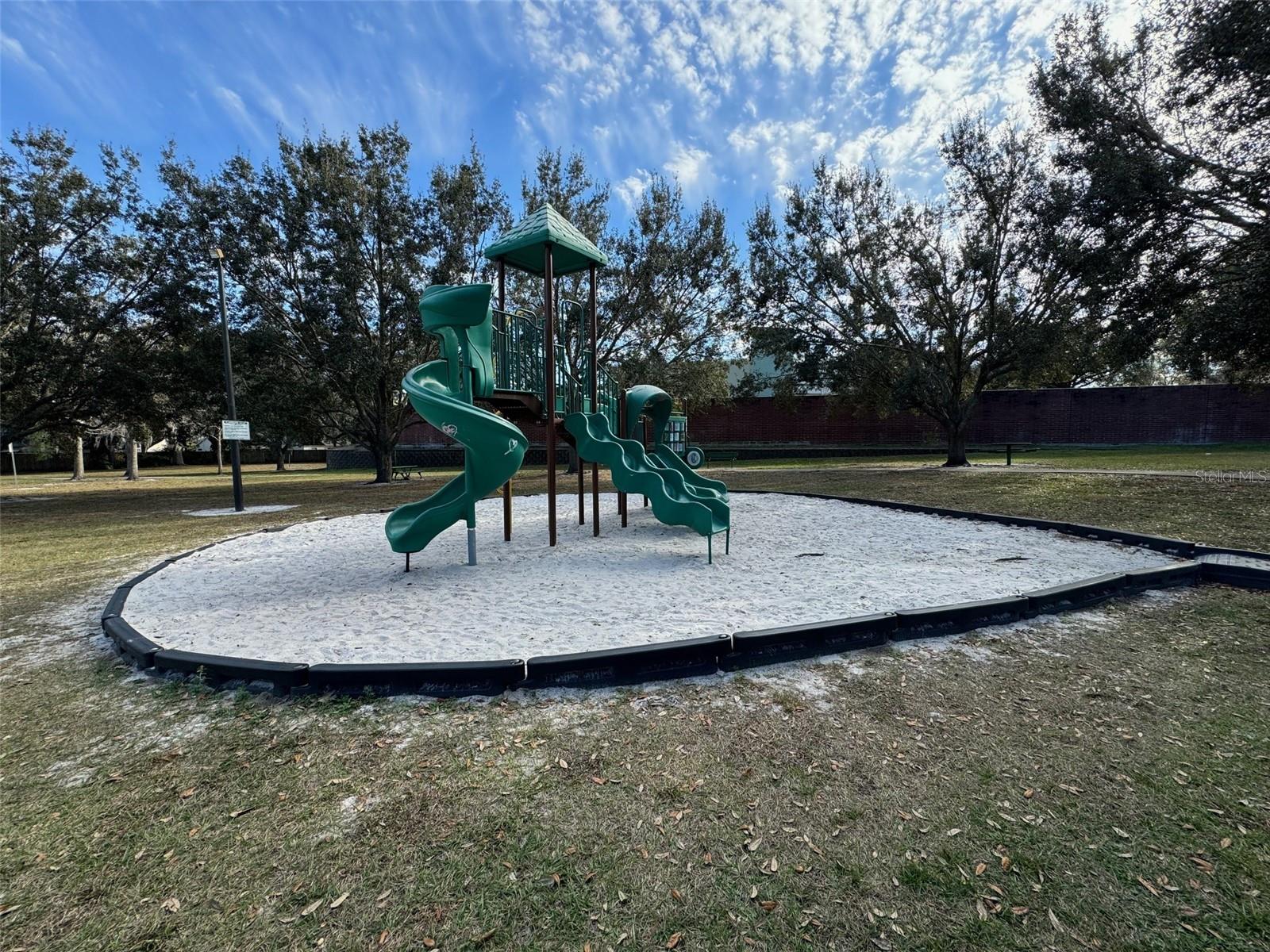 Image 62 of 69 For 1918 Smoketree Circle