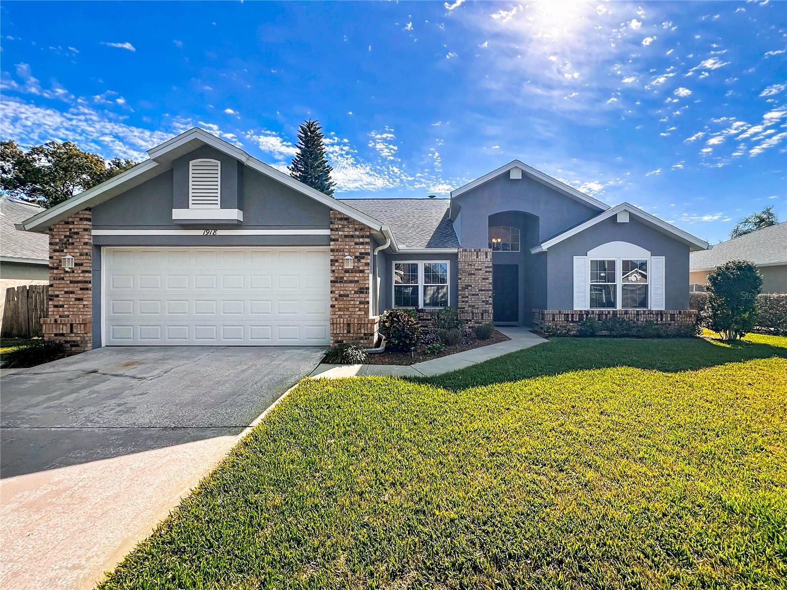 Image 67 of 69 For 1918 Smoketree Circle