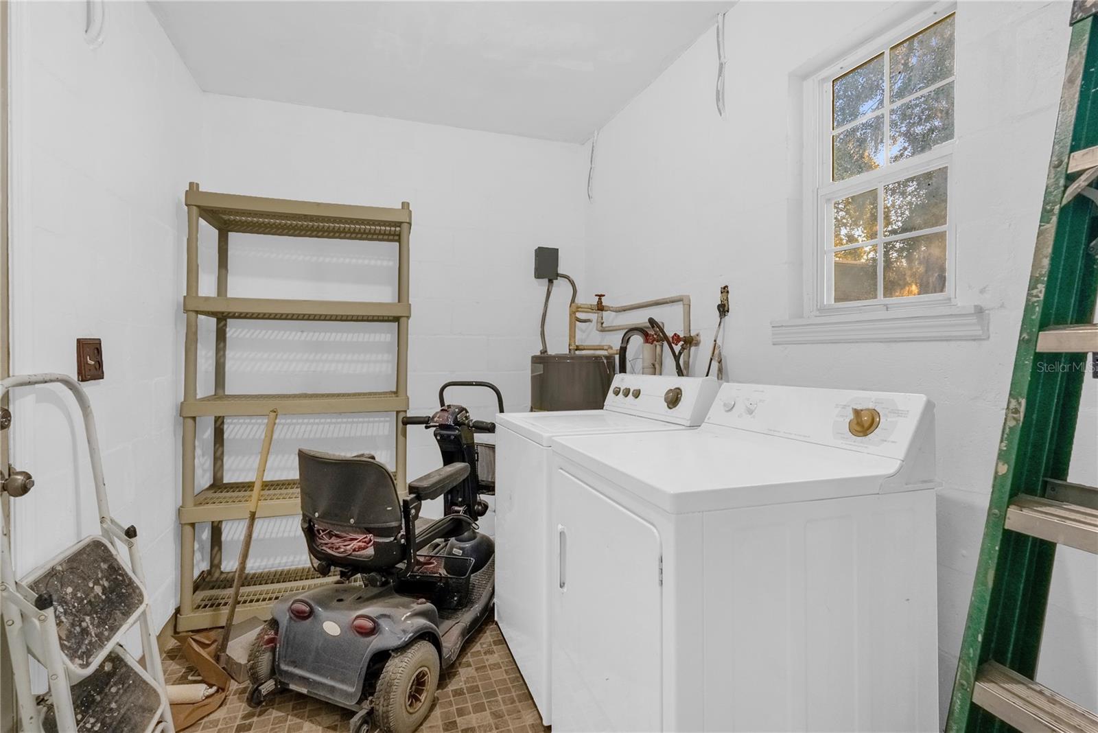 Image 16 of 23 For 1804 Riley Avenue