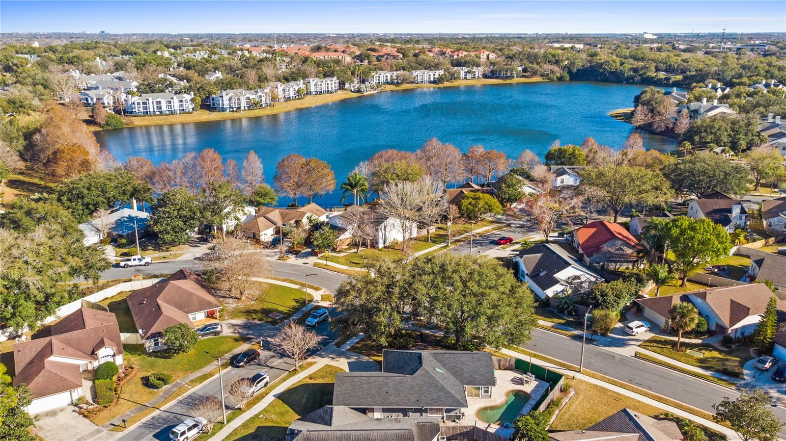 Image 16 of 30 For 6500 Grosvenor Lane