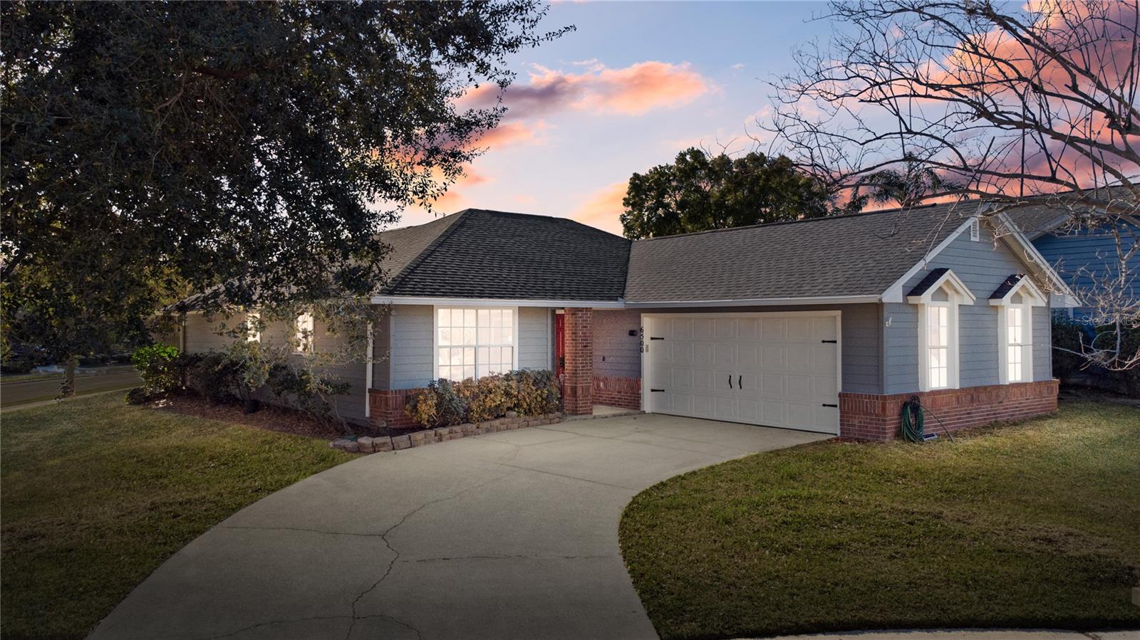 Image 18 of 30 For 6500 Grosvenor Lane