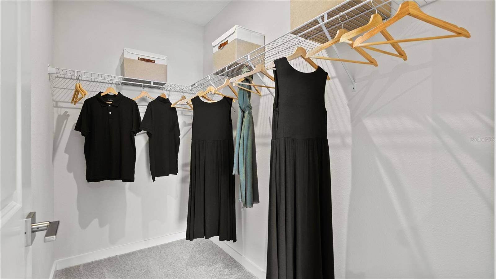 Image 33 of 40 For 337 Meredith Boulevard