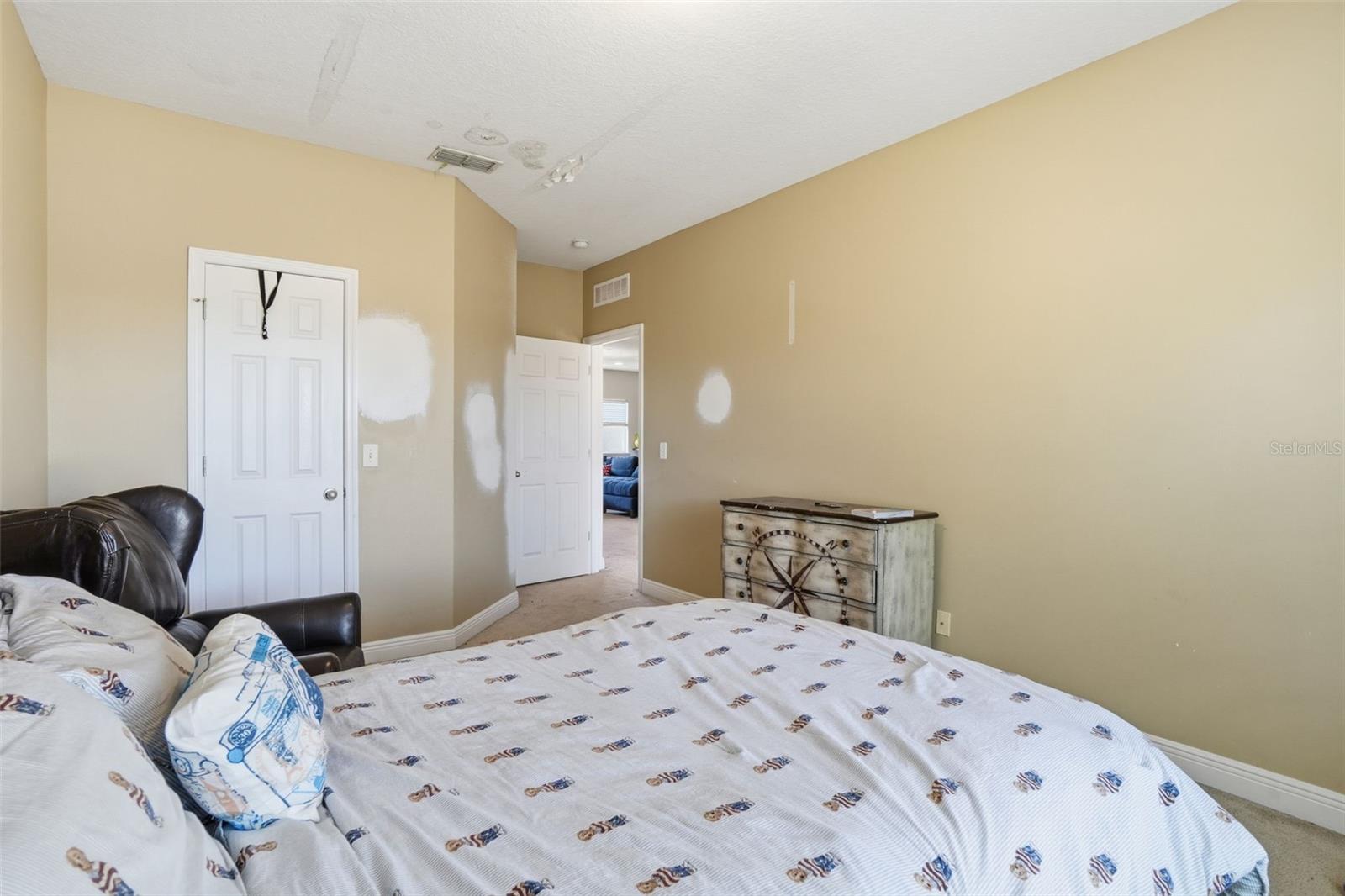 Image 13 of 60 For 1812 Lake Roberts Landing Drive