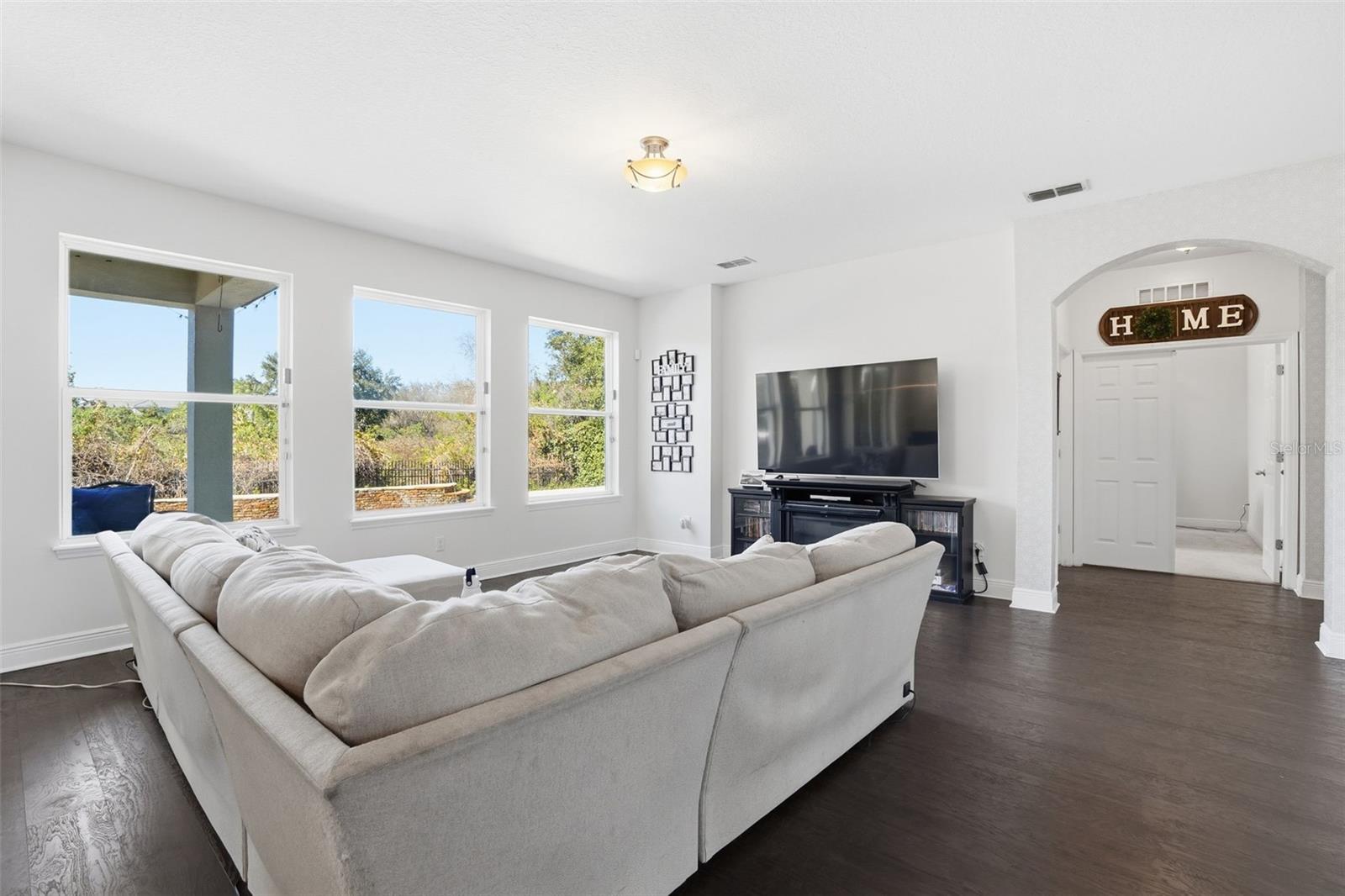 Image 31 of 60 For 1812 Lake Roberts Landing Drive