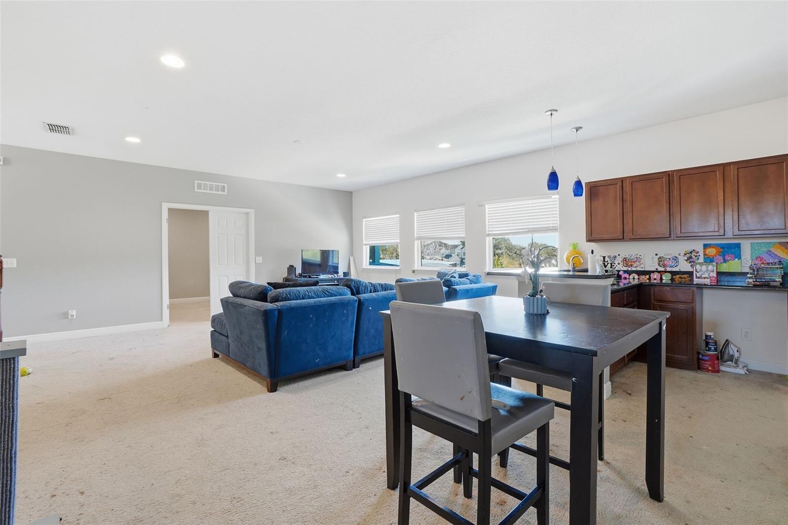 Image 42 of 60 For 1812 Lake Roberts Landing Drive