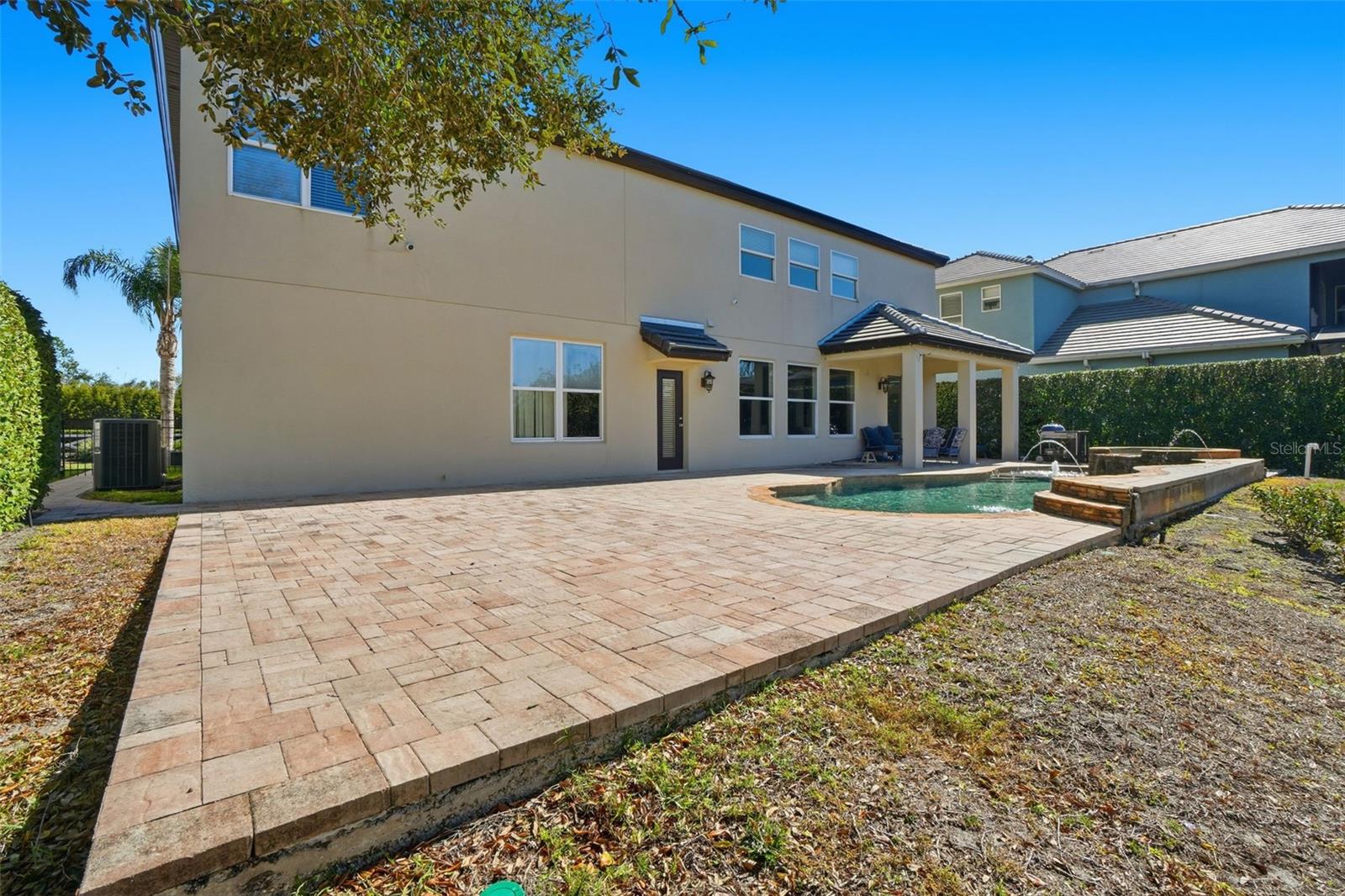 Image 7 of 60 For 1812 Lake Roberts Landing Drive