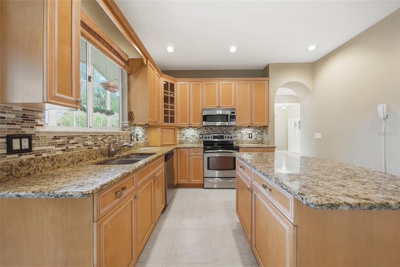 Image 10 of 41 For 1841 Park Forest Boulevard