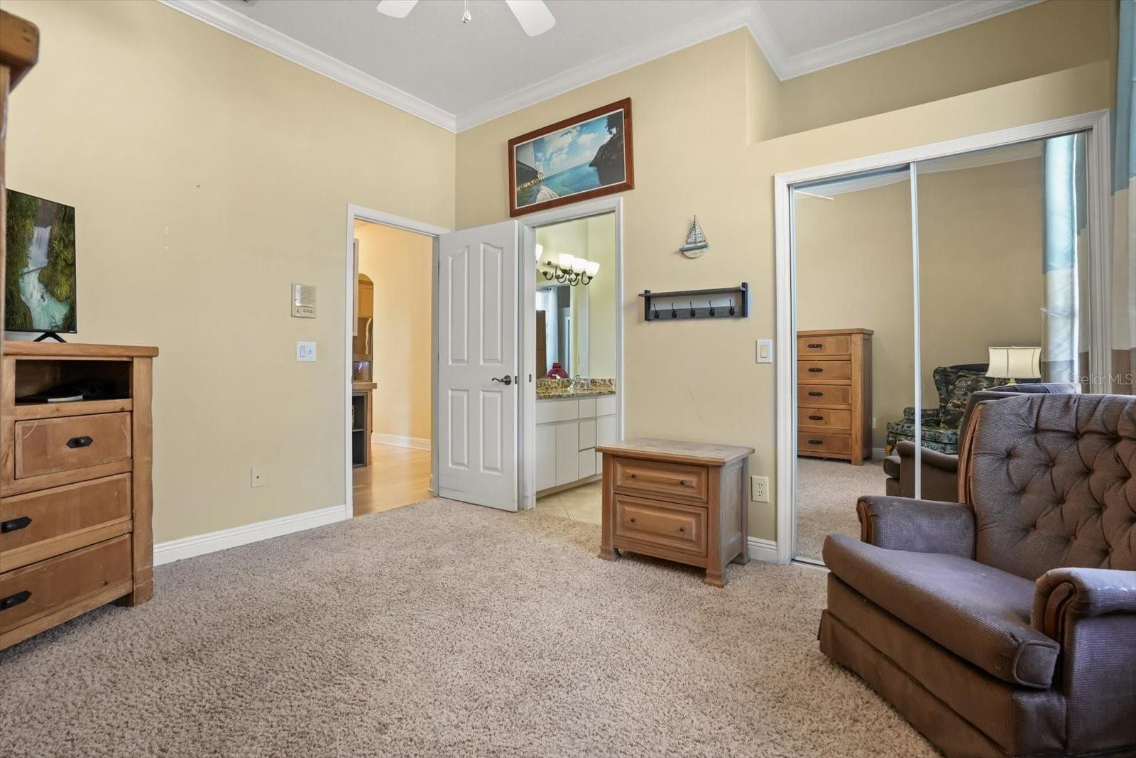 Image 13 of 40 For 424 Caddie Drive