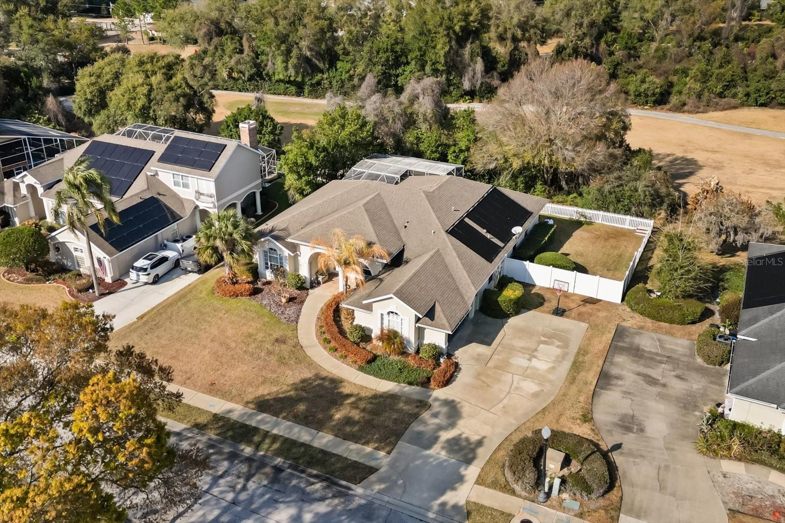 Image 38 of 40 For 424 Caddie Drive