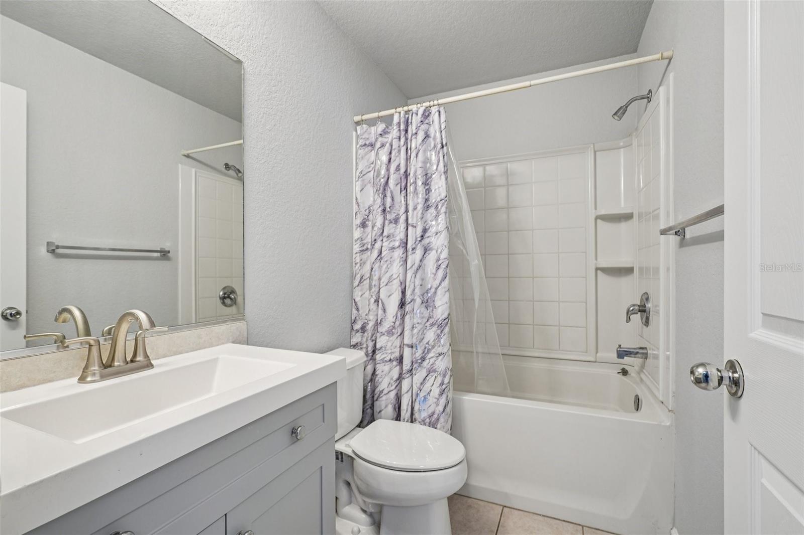 Image 26 of 32 For 4127 51st Court