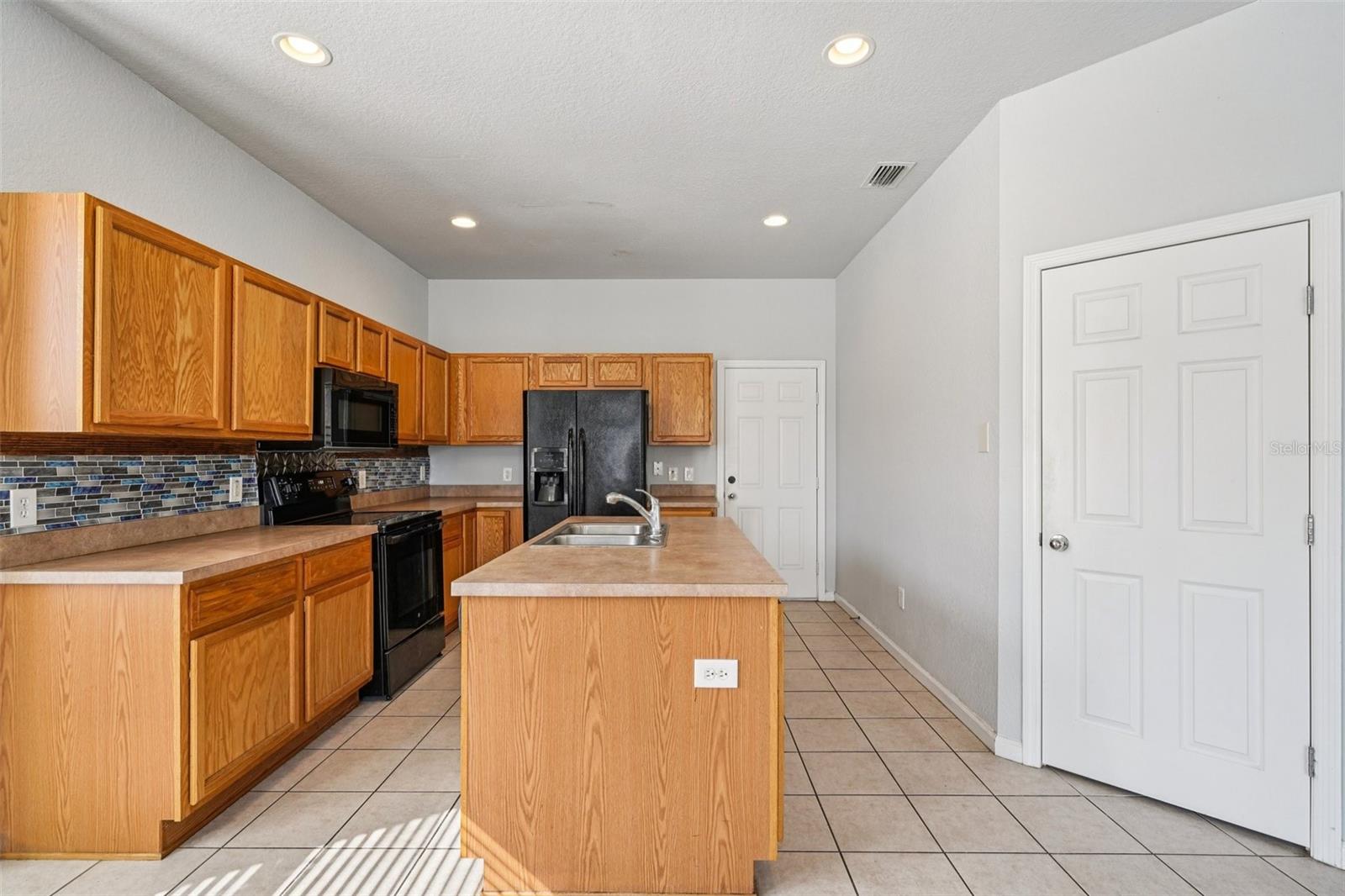 Image 9 of 32 For 4127 51st Court