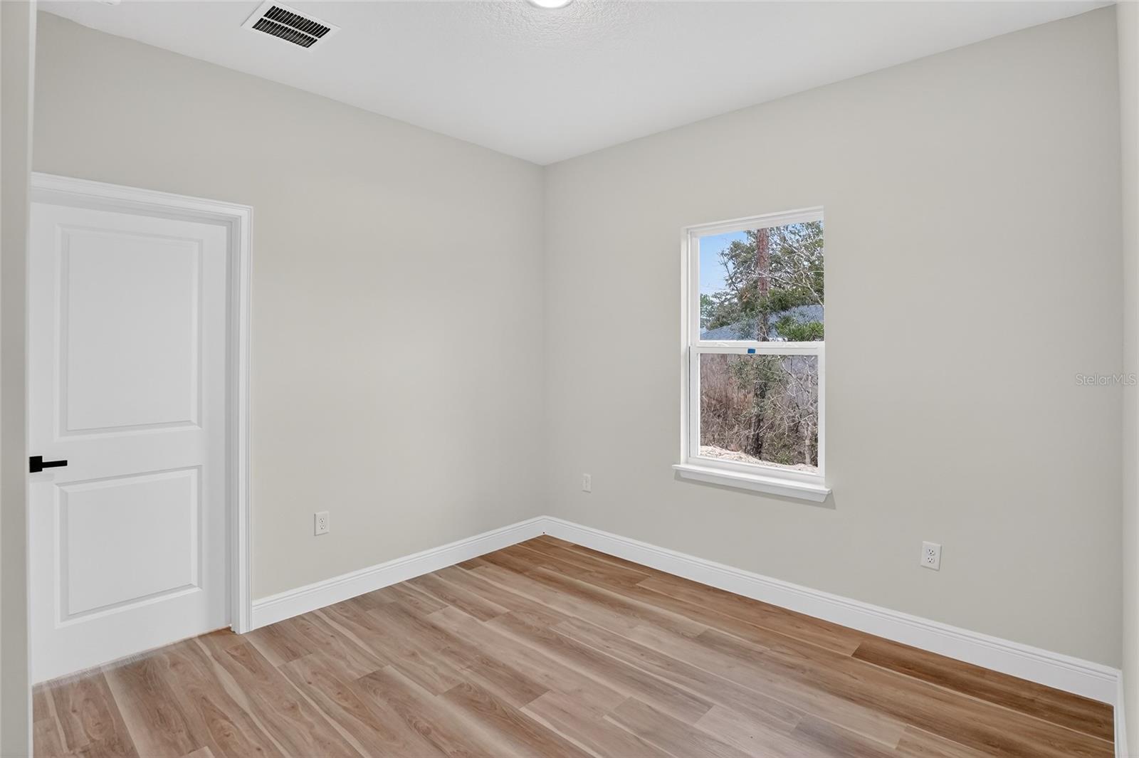 Image 14 of 29 For 6241 154th Lane Road