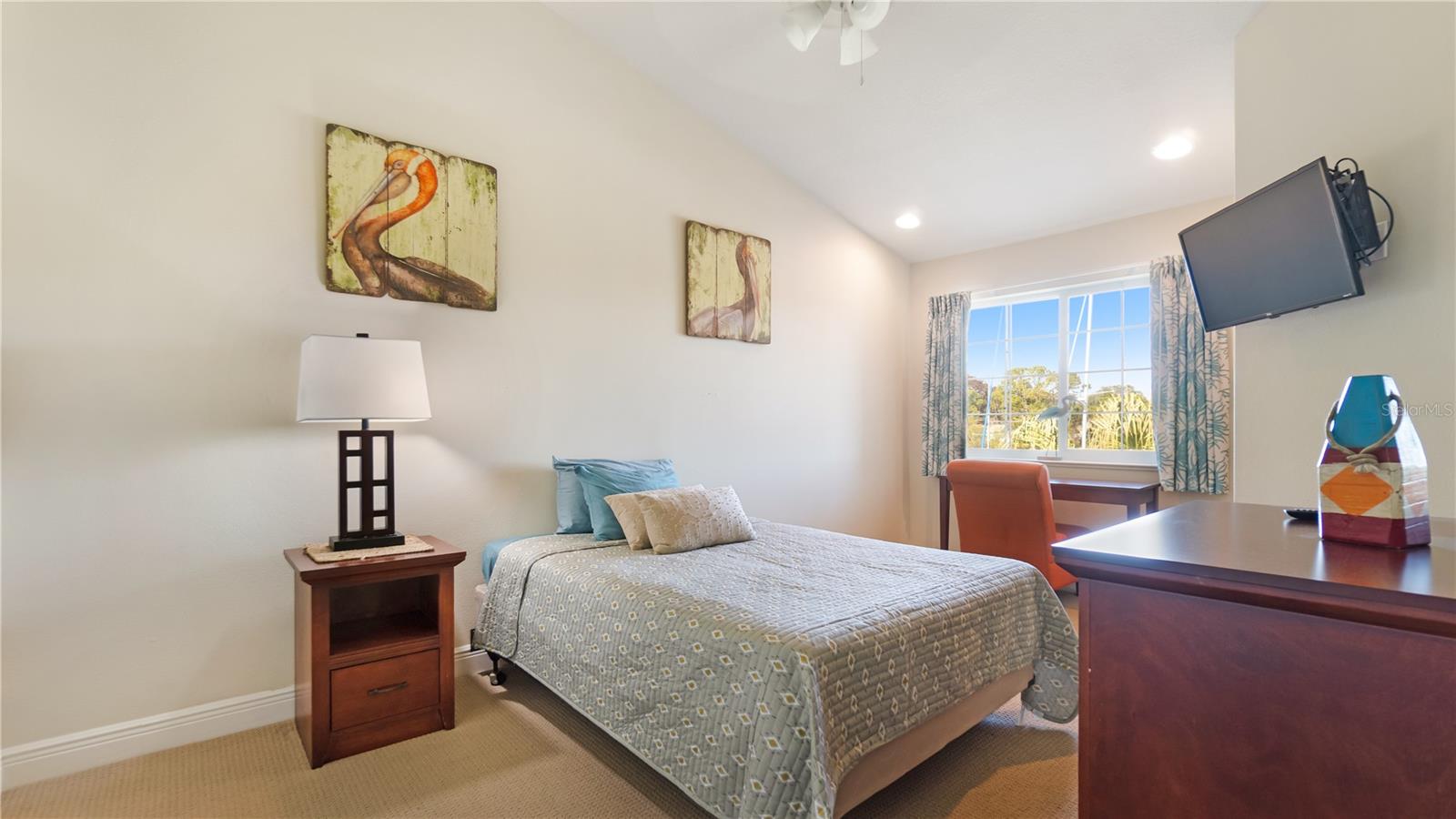 Image 22 of 34 For 104 Parrotfish Lane 104