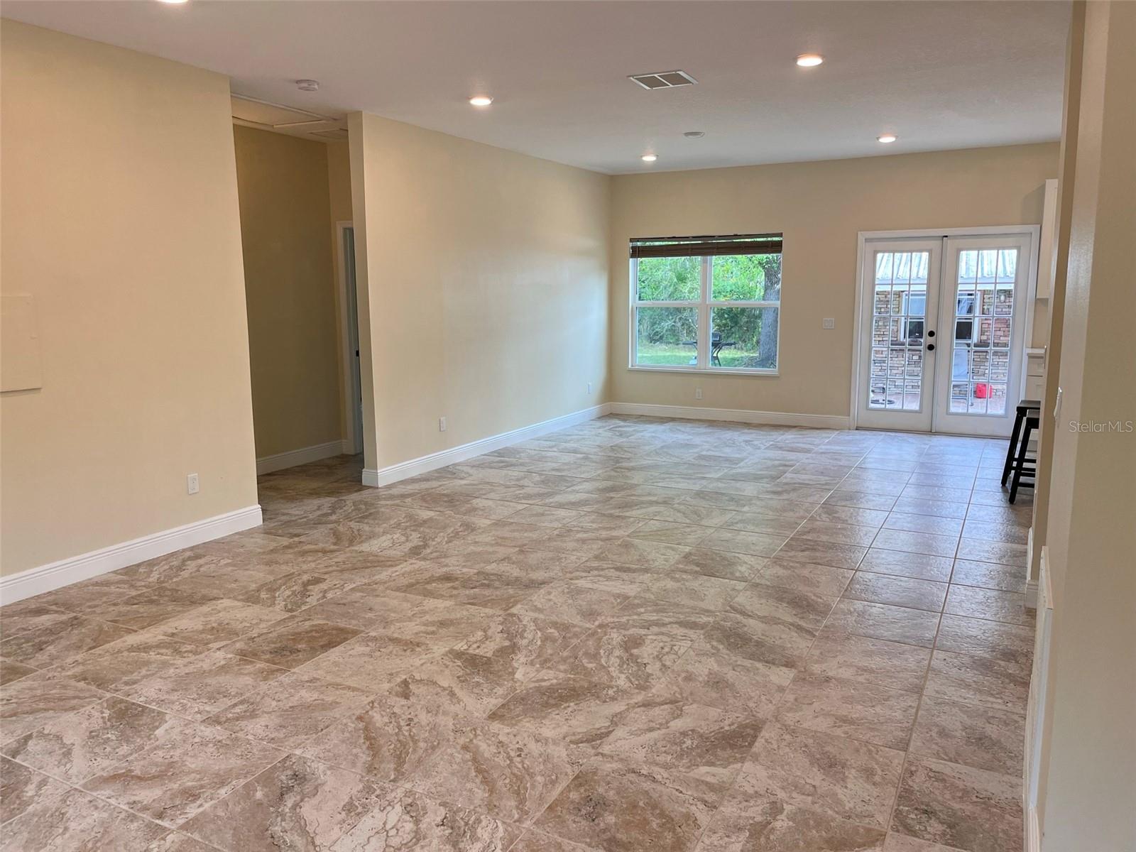 Image 10 of 29 For 456 Baron Road