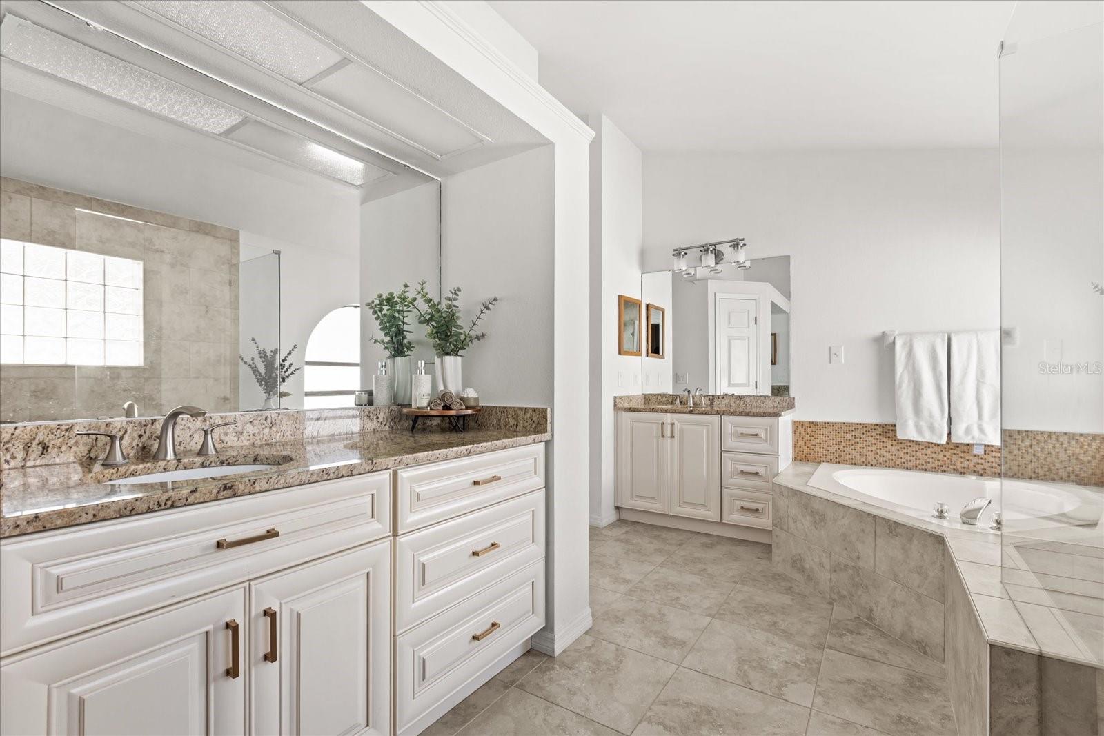 Image 24 of 53 For 627 Seascape Avenue