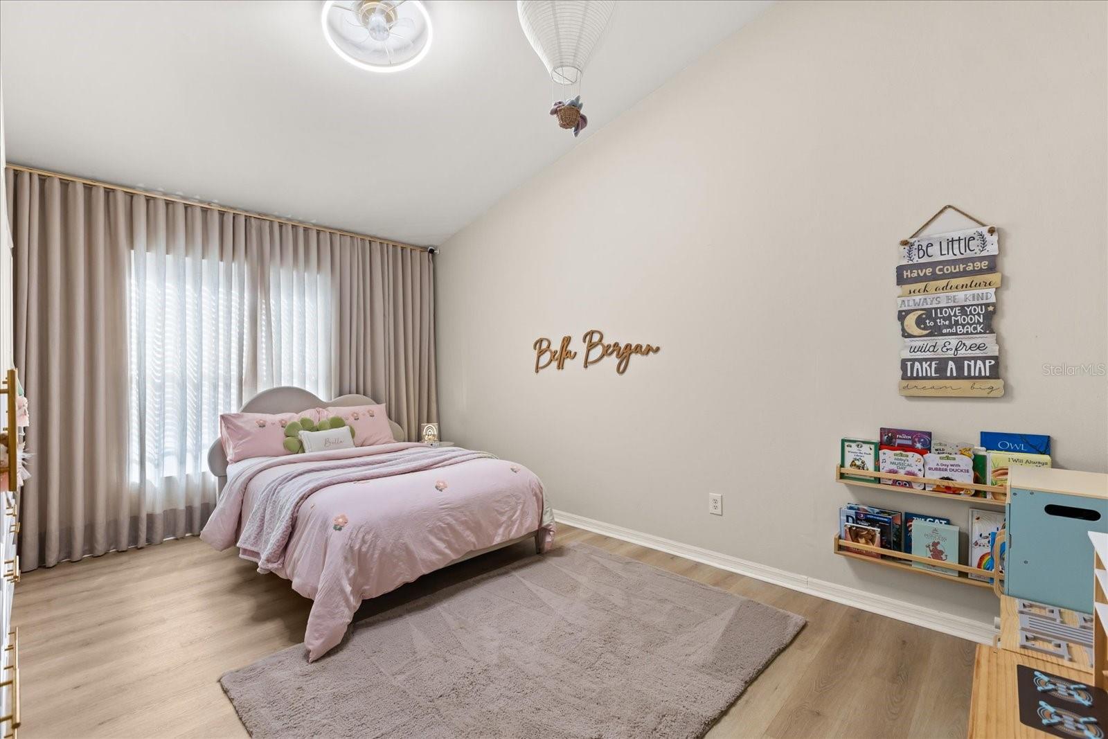 Image 28 of 53 For 627 Seascape Avenue