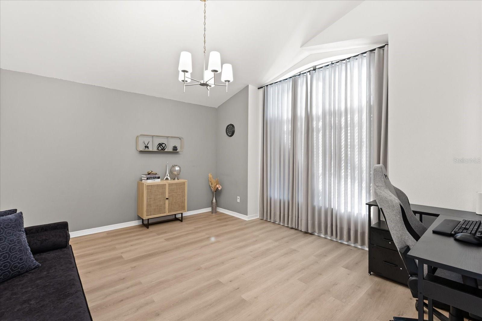 Image 36 of 53 For 627 Seascape Avenue