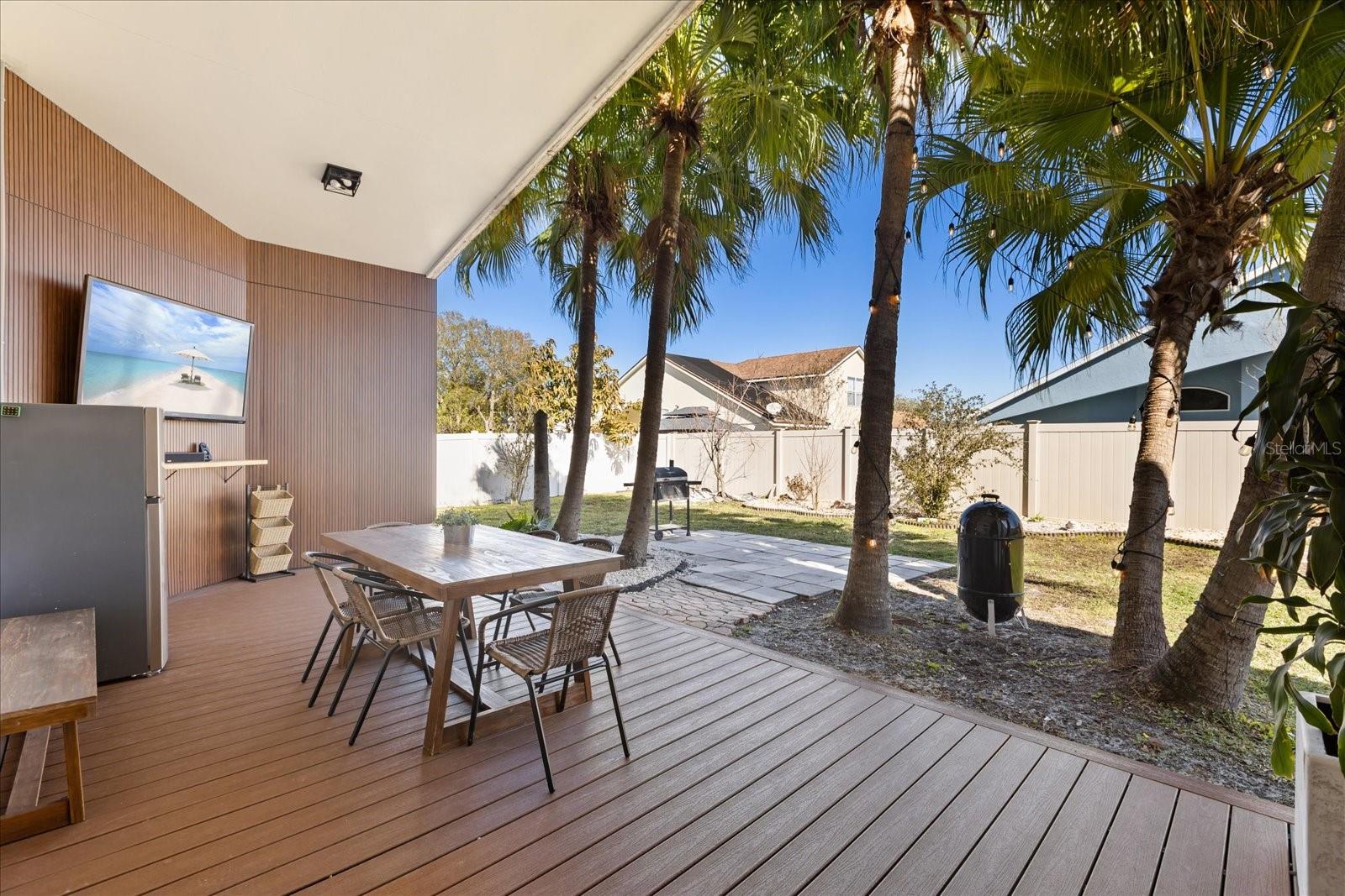 Image 39 of 53 For 627 Seascape Avenue