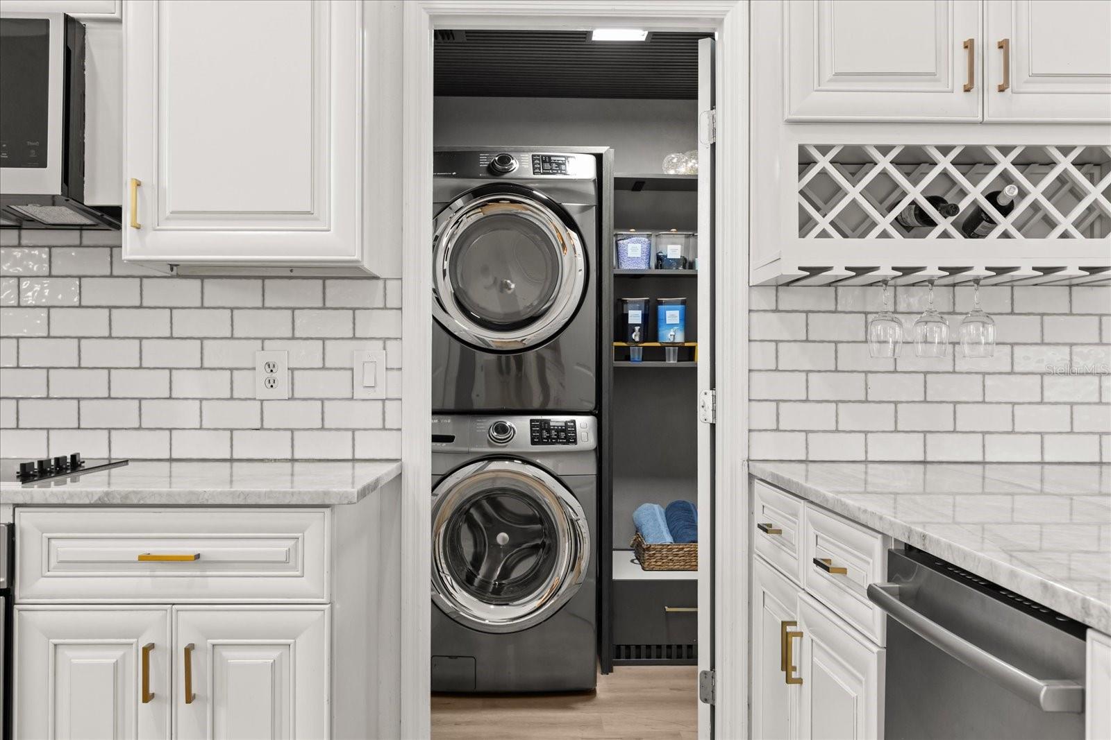 Image 9 of 53 For 627 Seascape Avenue