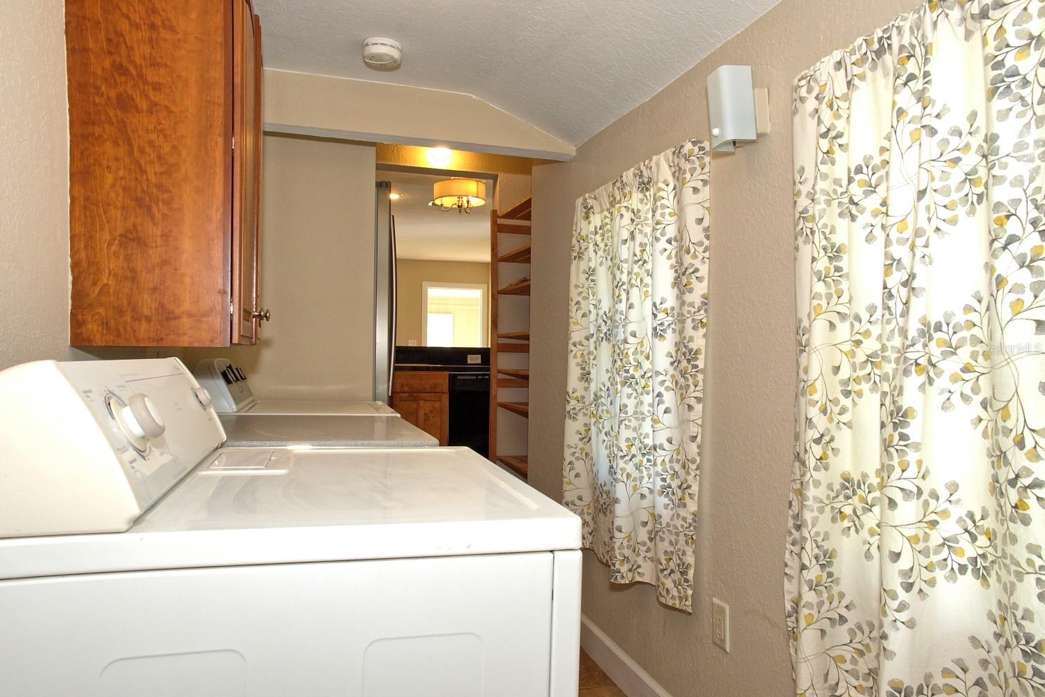 Image 11 of 24 For 1315 Marks Street