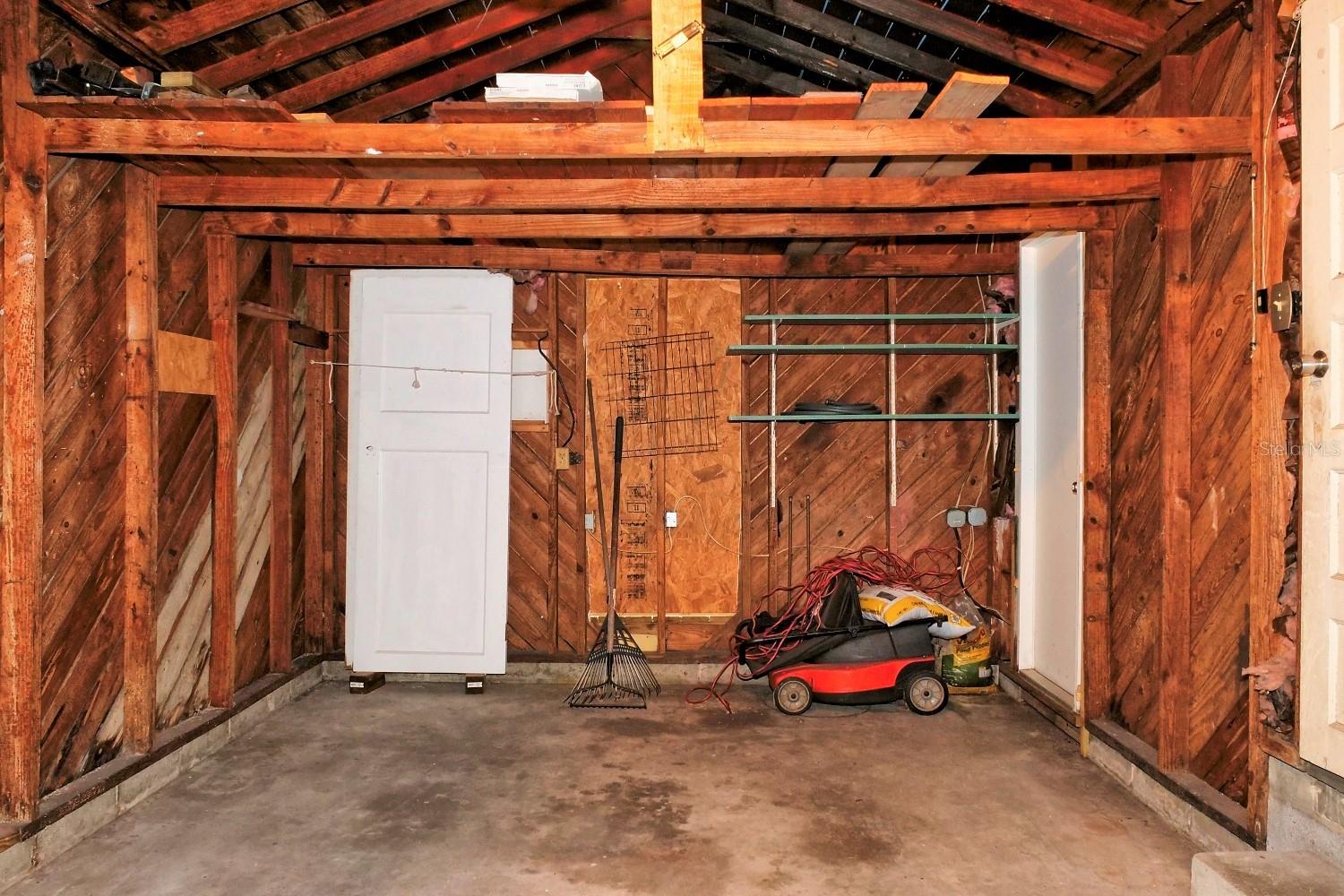 Image 16 of 24 For 1315 Marks Street