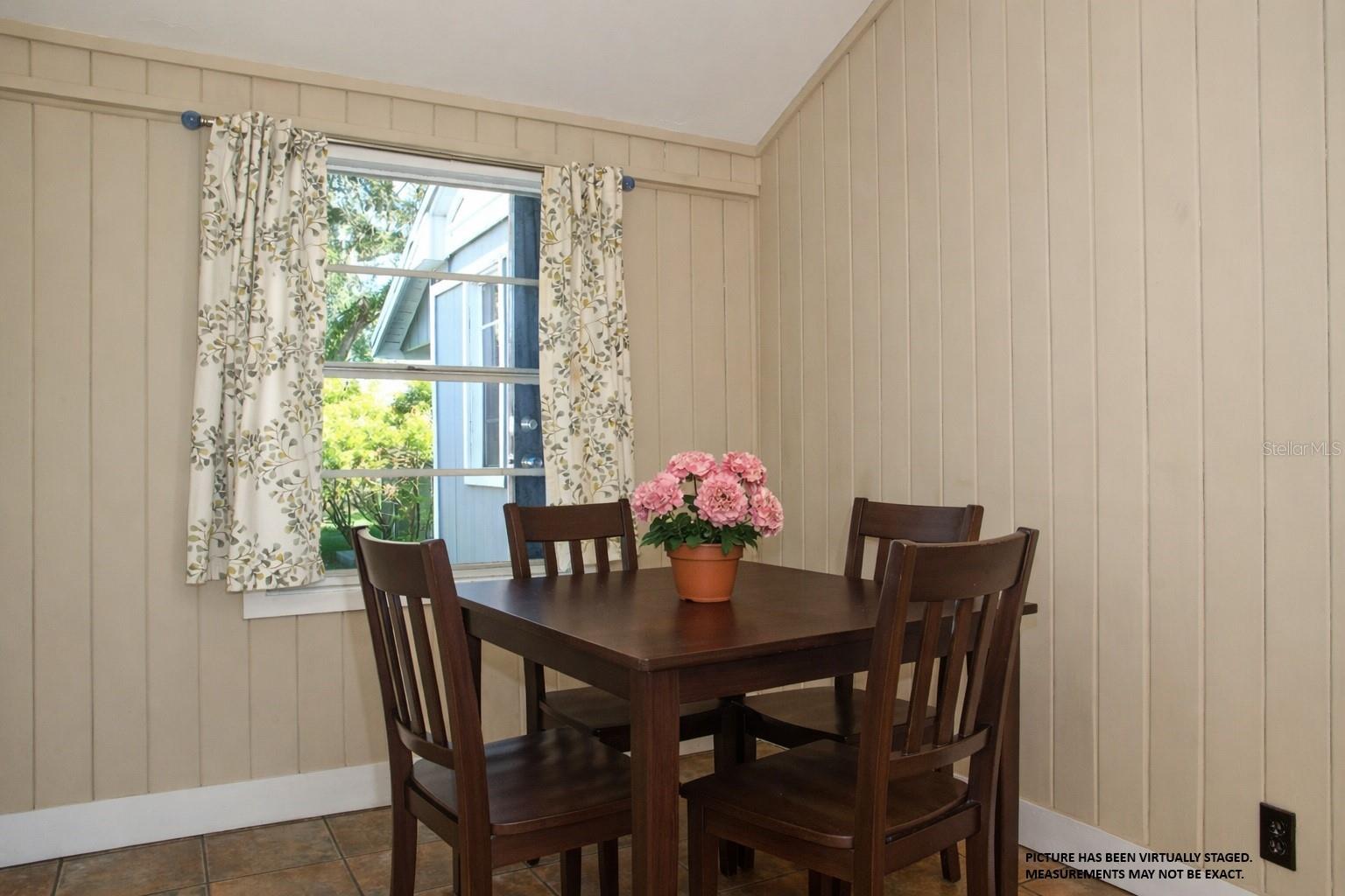 Image 20 of 24 For 1315 Marks Street