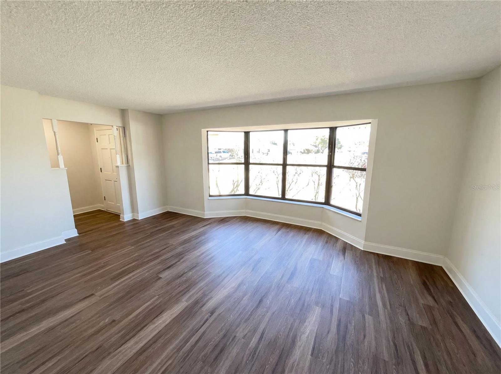 Image 11 of 30 For 2052 Leanne Court