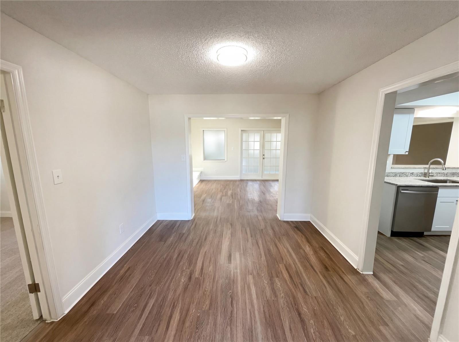 Image 12 of 30 For 2052 Leanne Court