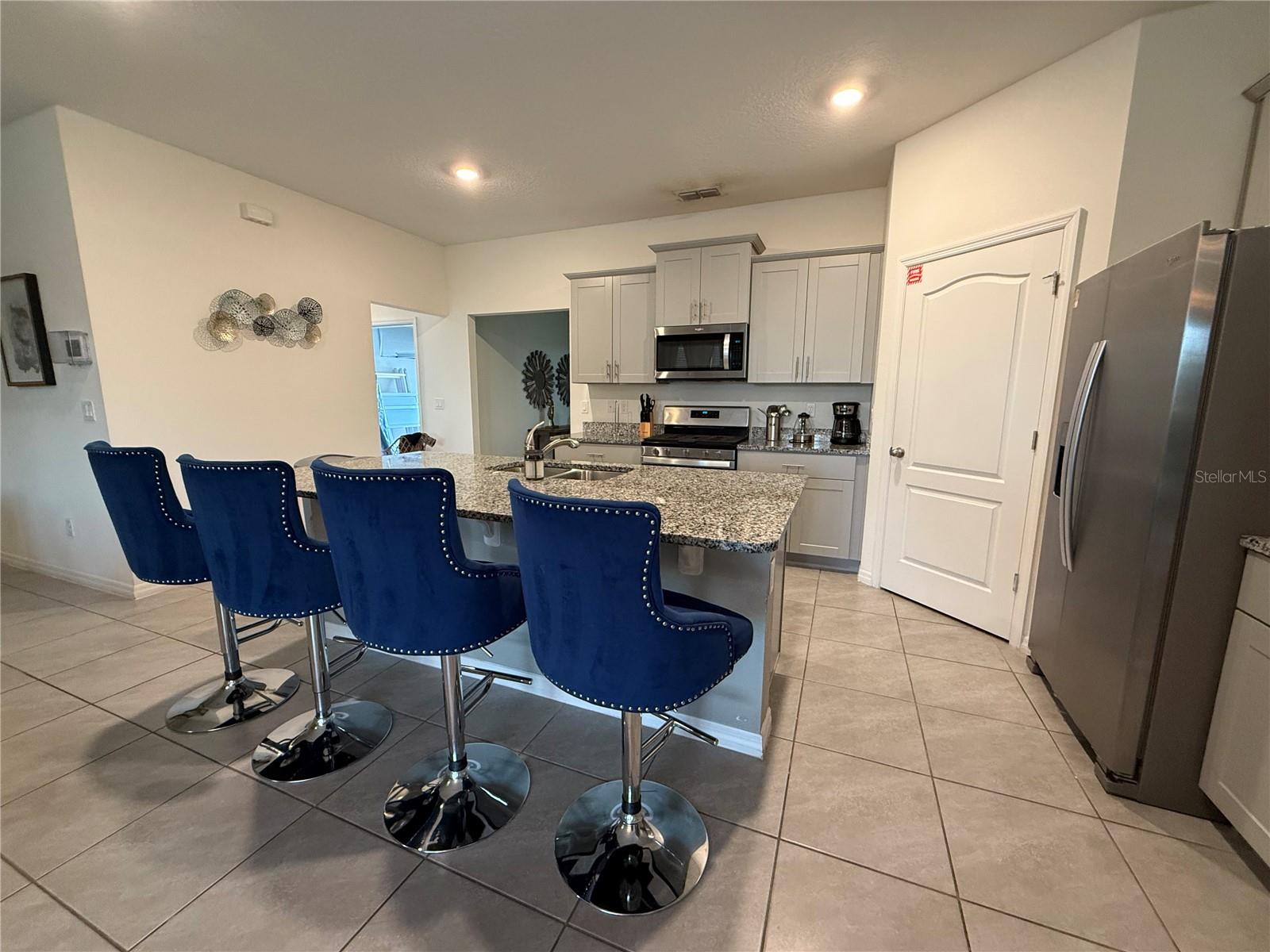 Image 10 of 67 For 7523 Oakmoss Loop