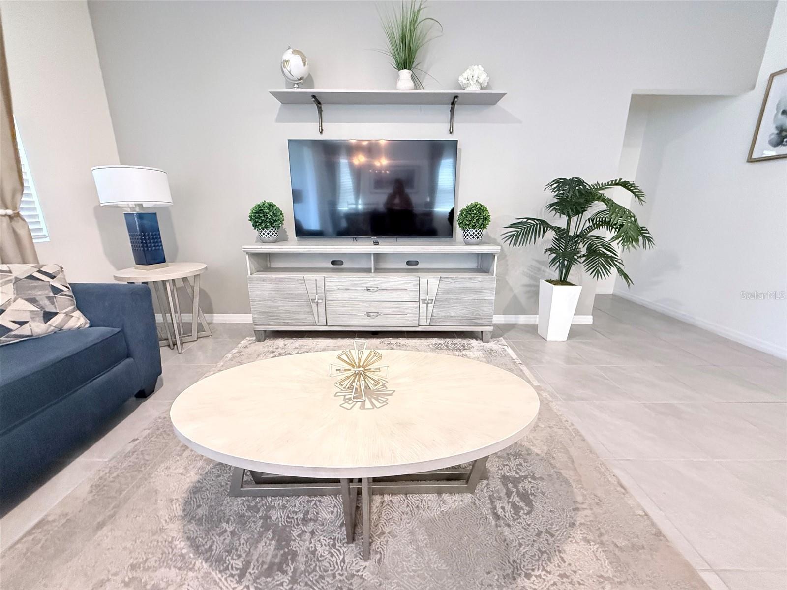 Image 17 of 67 For 7523 Oakmoss Loop