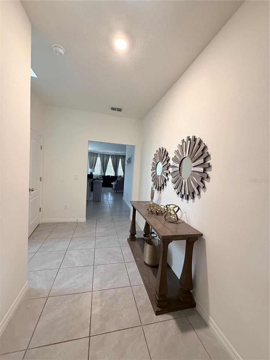 Image 3 of 67 For 7523 Oakmoss Loop