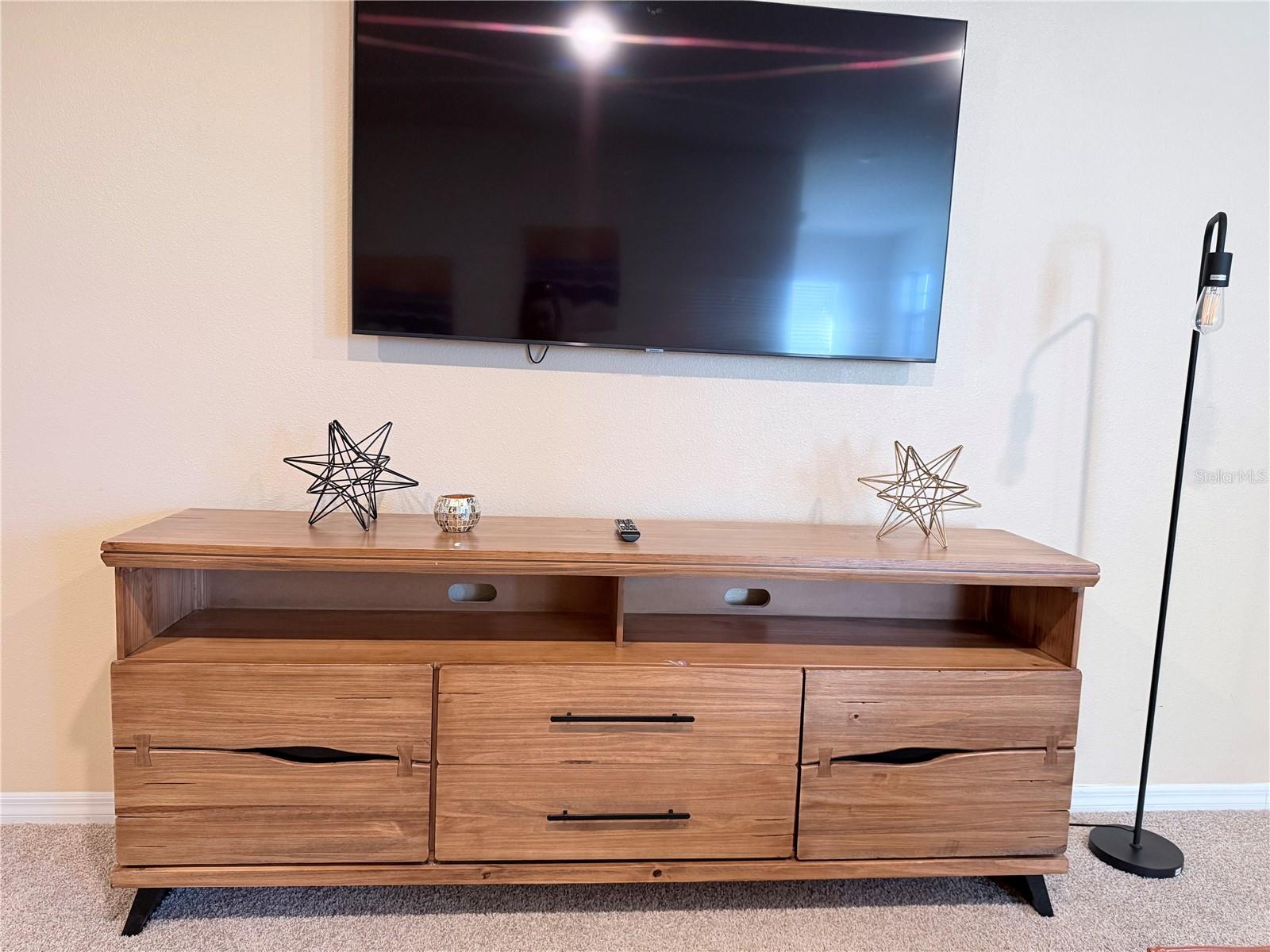 Image 31 of 67 For 7523 Oakmoss Loop