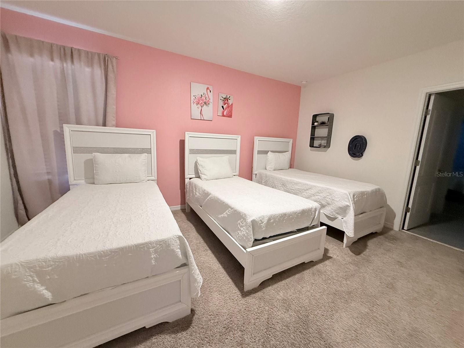 Image 50 of 67 For 7523 Oakmoss Loop