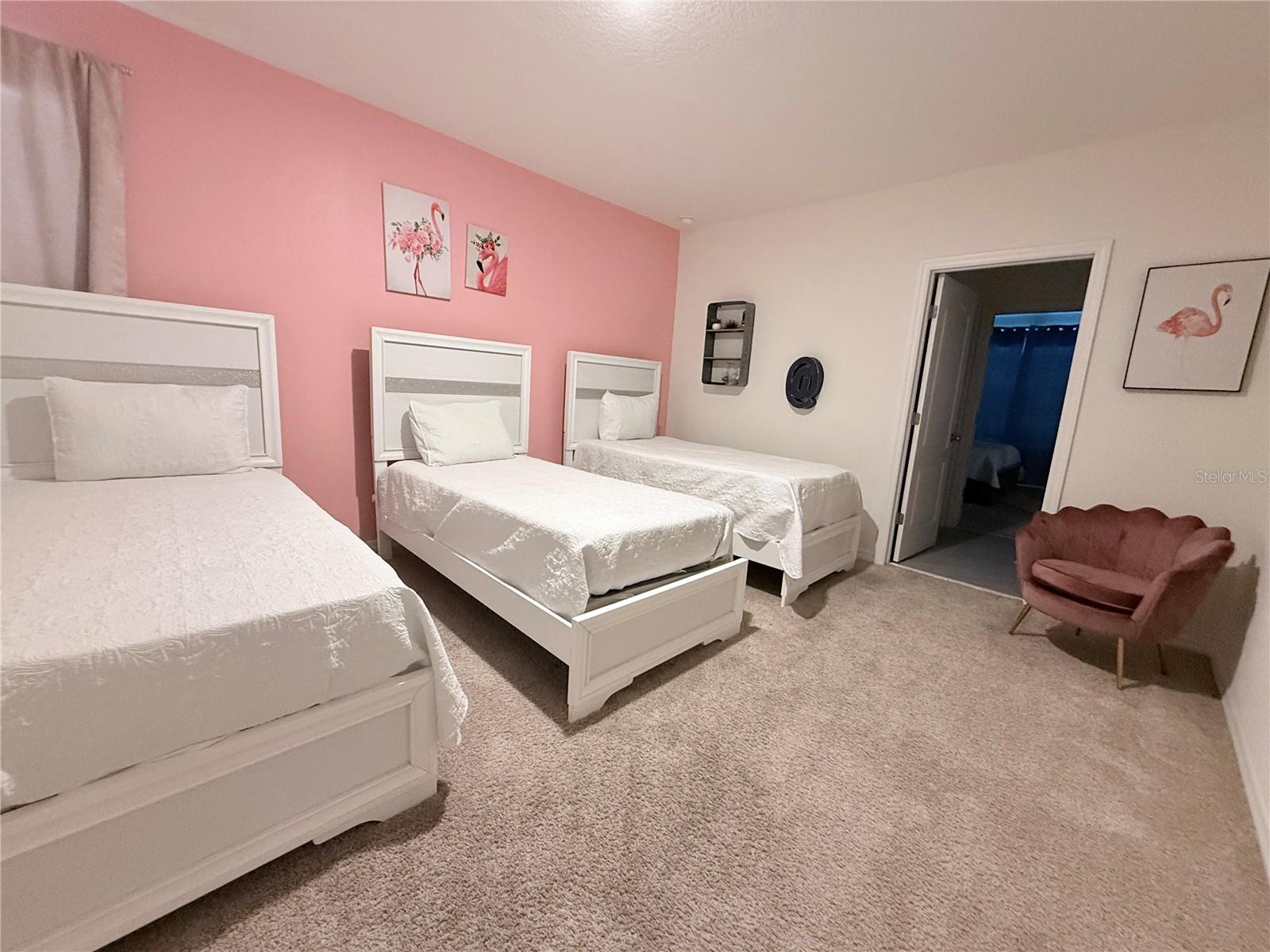 Image 51 of 67 For 7523 Oakmoss Loop