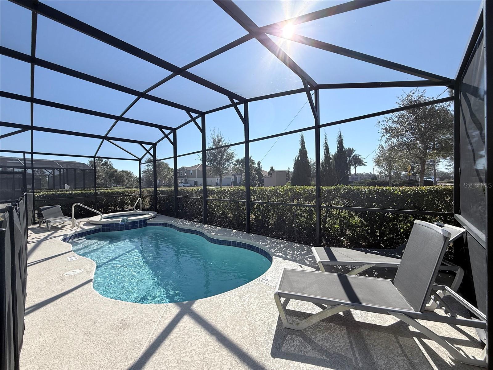 Image 62 of 67 For 7523 Oakmoss Loop