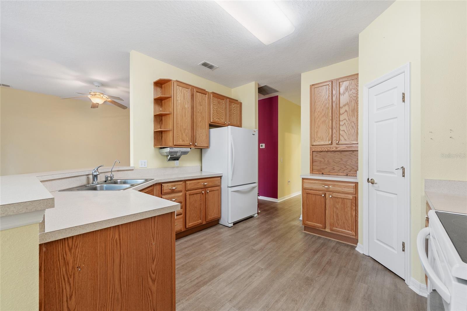 Image 7 of 20 For 632 Portofino Drive