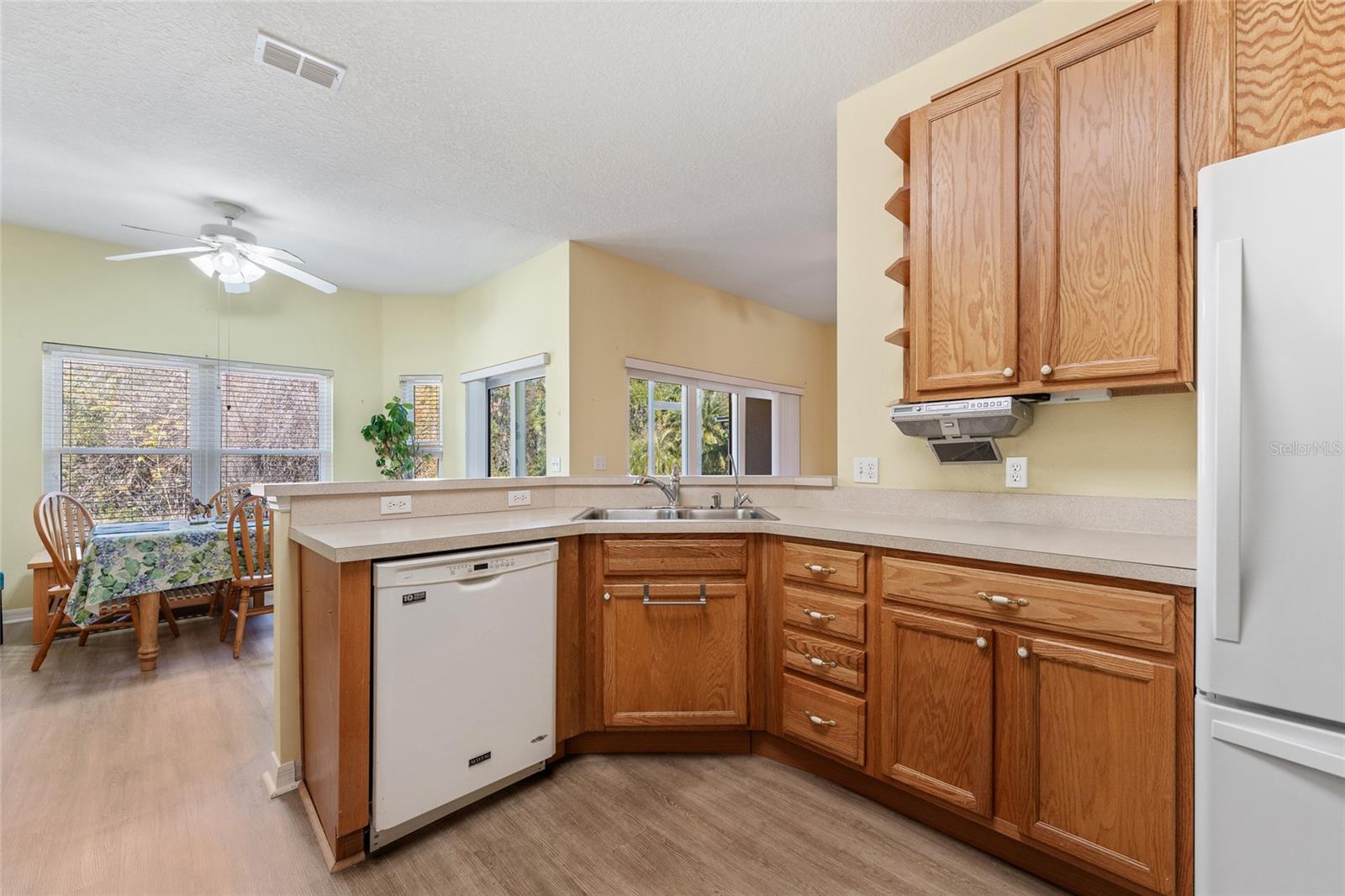 Image 8 of 20 For 632 Portofino Drive