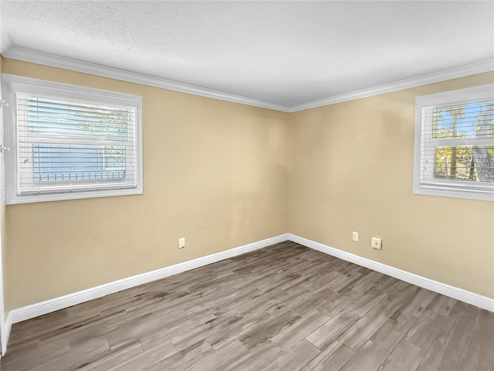 Image 12 of 15 For 524 San Lanta Circle