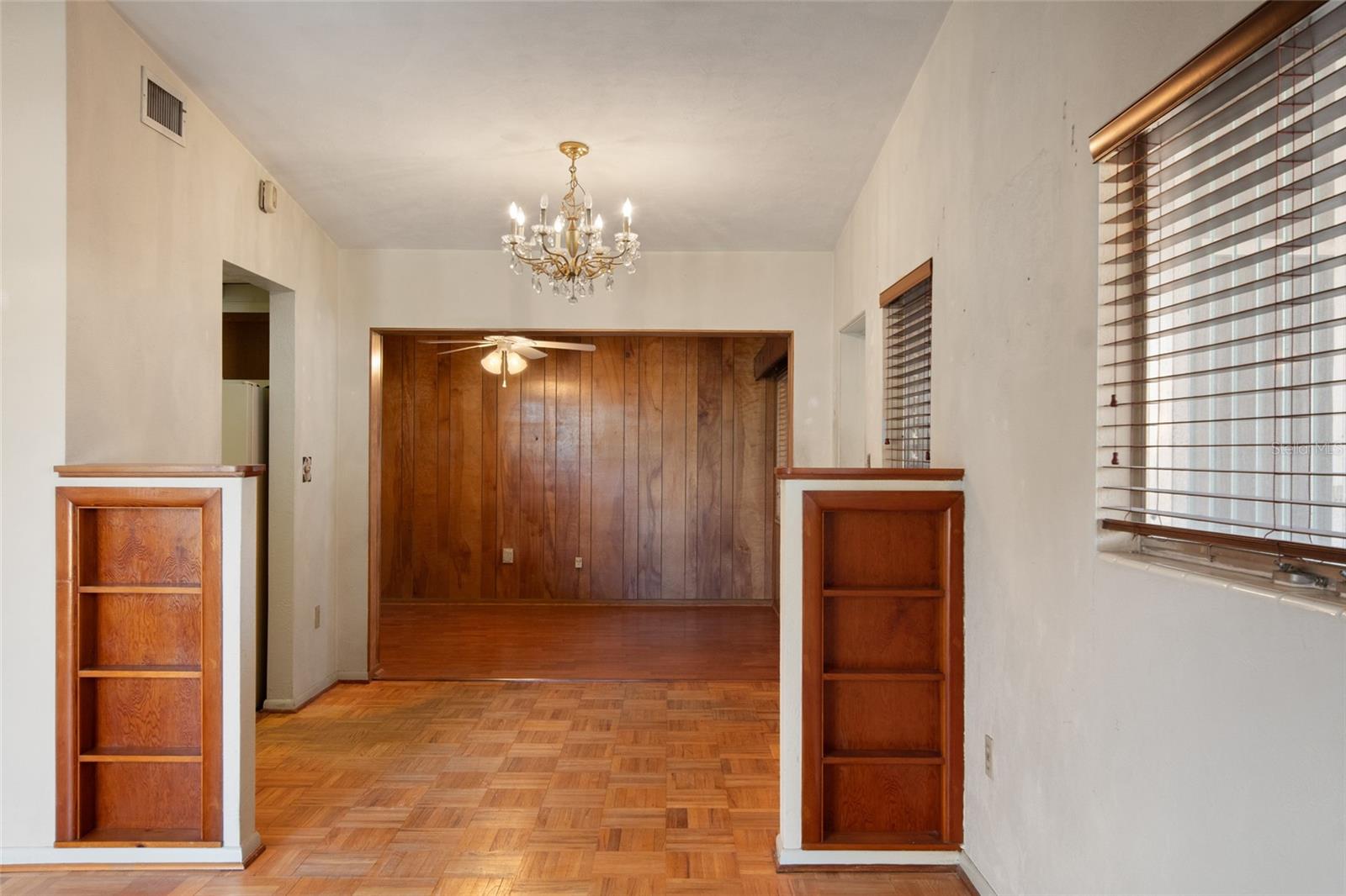 Image 12 of 43 For 3302 Crystal Lake Drive